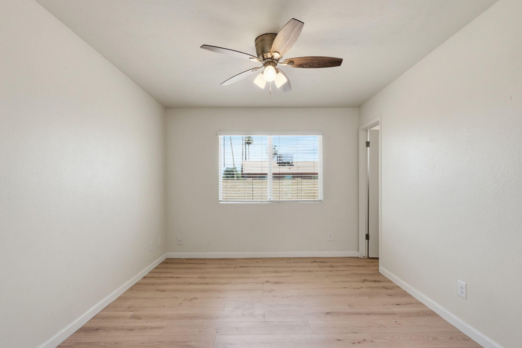  612 W Farmdale Avenue¦Mesa, AZ - 物件實景