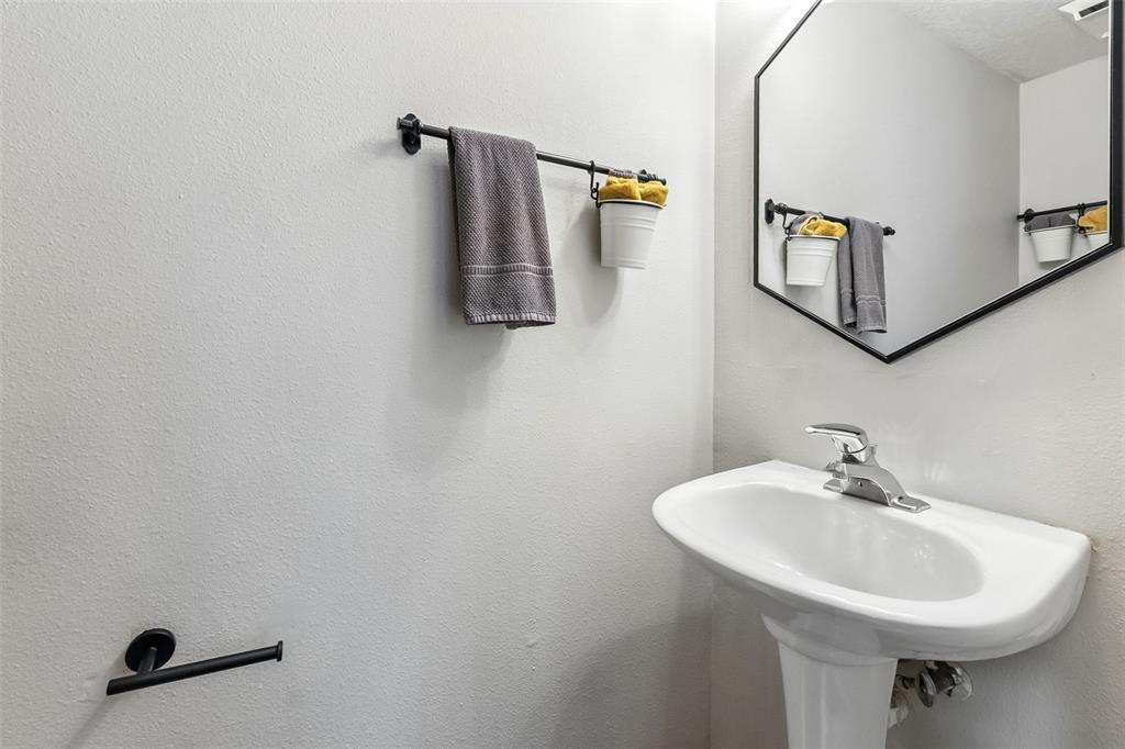BRECKENRIDGE, Colorado, 80424, United States, 3 Bedrooms Bedrooms, ,3 BathroomsBathrooms,Residential,For Sale,1903534