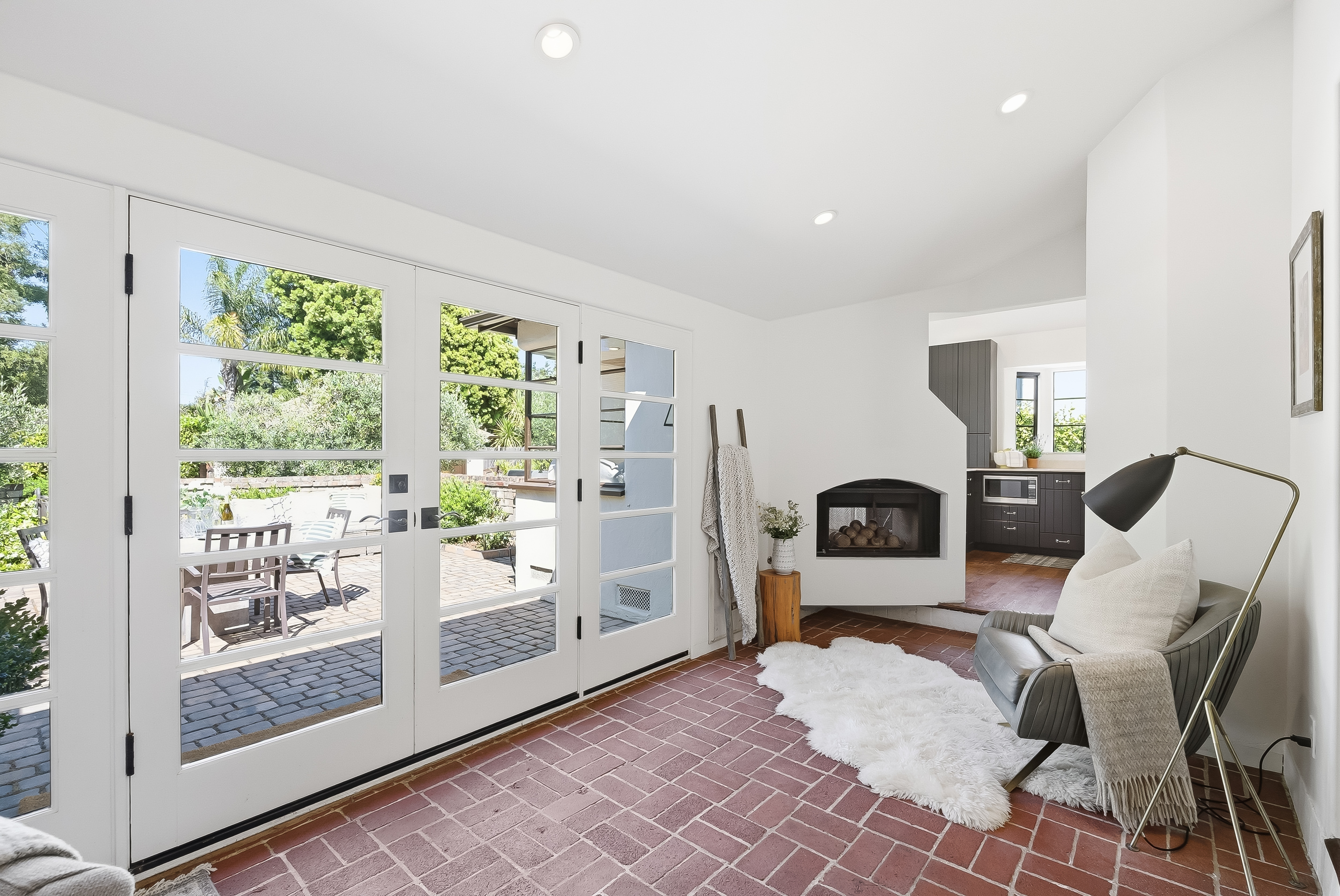  Exceptional Edgewood Park Home - 物件實景