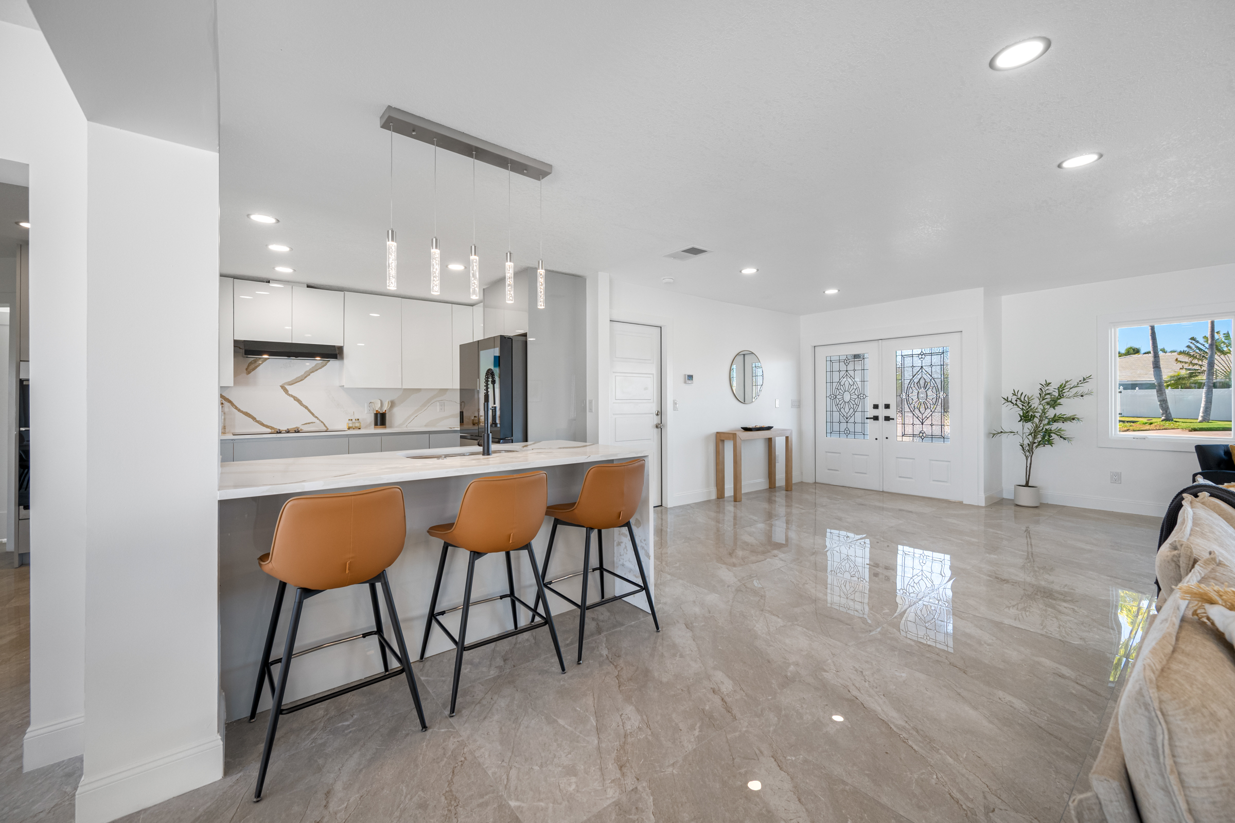 St Petersburg, Florida, 33707, United States, 3 Bedrooms Bedrooms, ,3 BathroomsBathrooms,Residential,For Sale,2017705