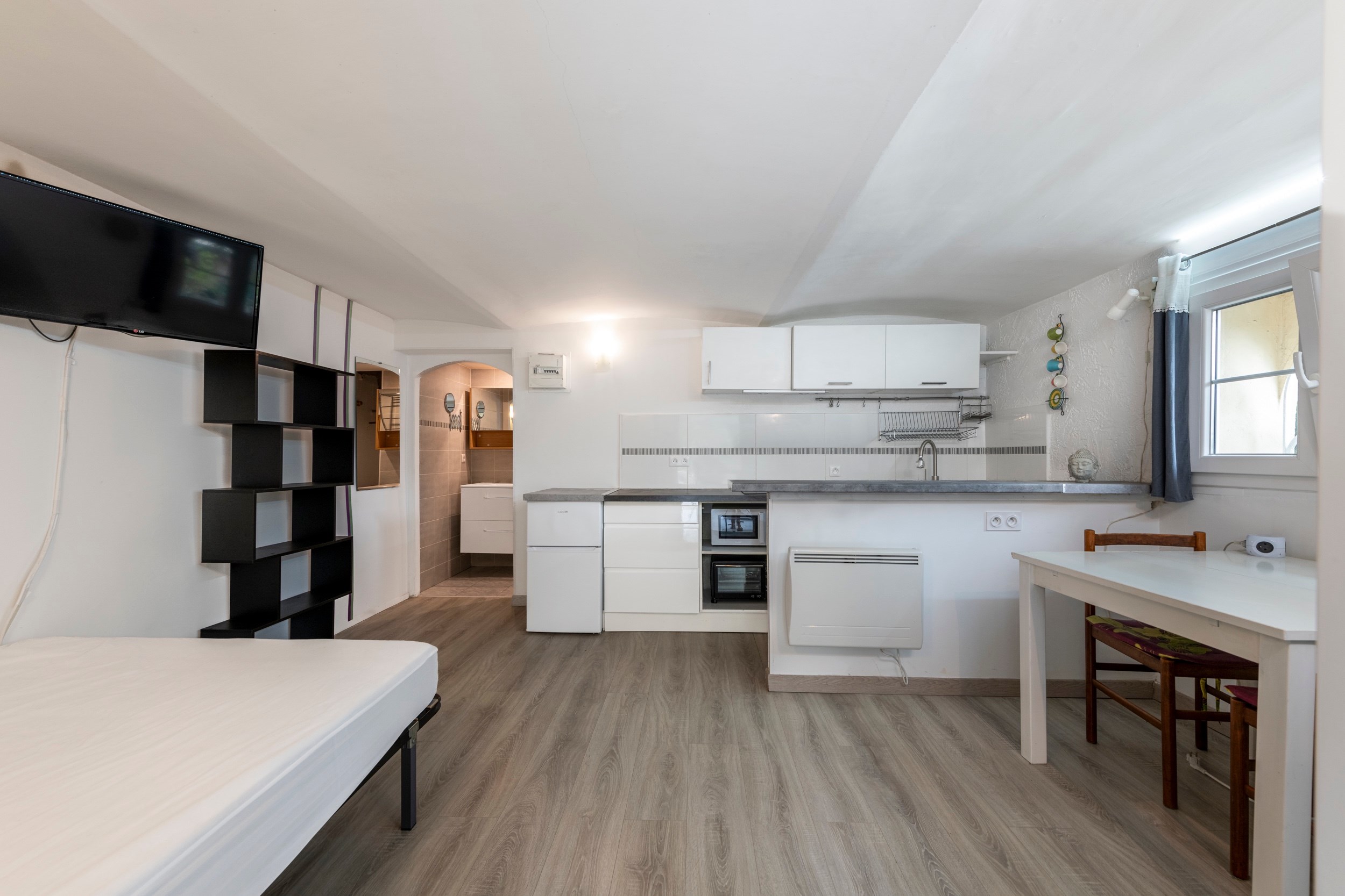  Nice, Poètes district, rare, house with garden, garage, and strong rental poten… - 物件實景