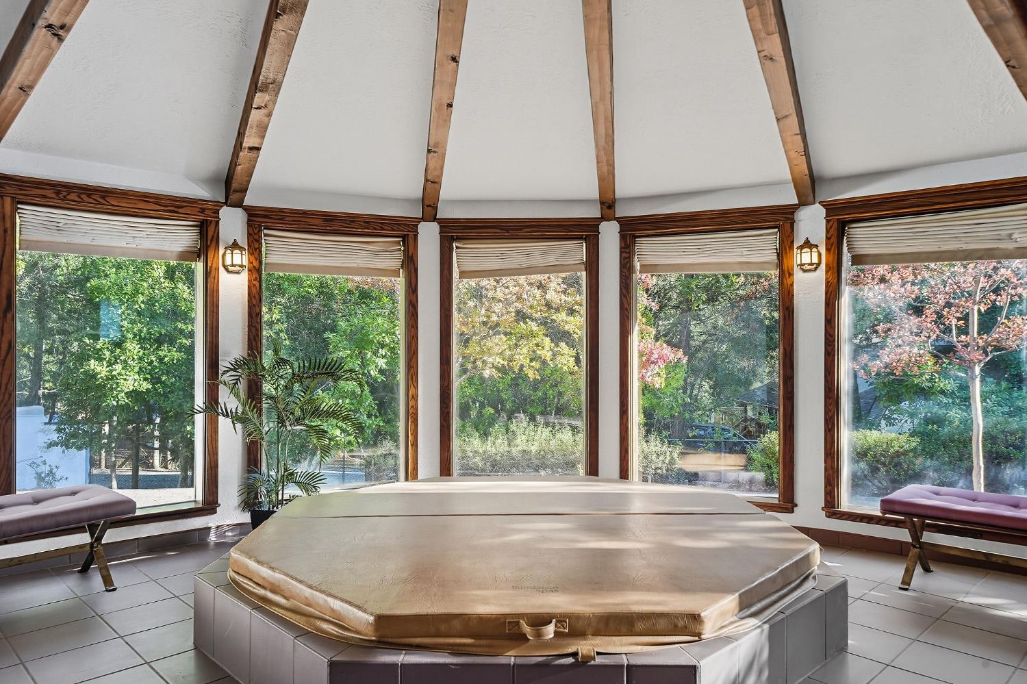 Pine Grove, California, 95665, United States, 3 Bedrooms Bedrooms, ,4 BathroomsBathrooms,Residential,For Sale,1975649