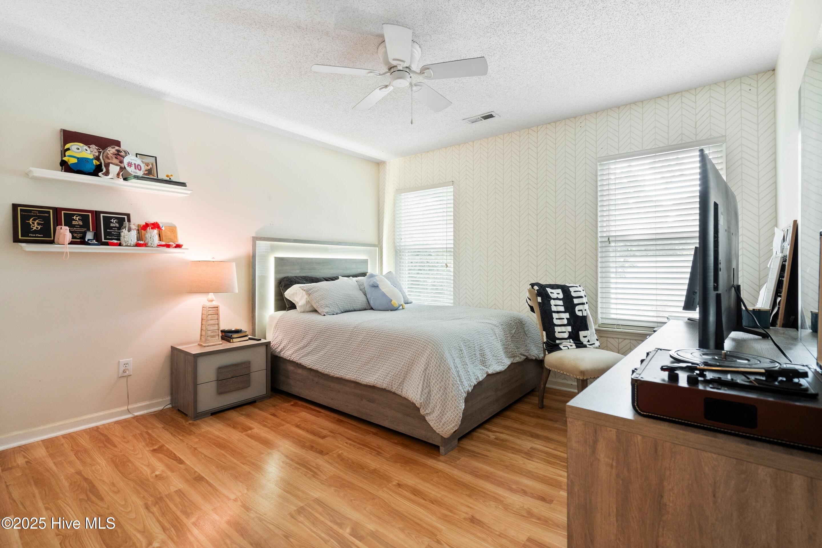 Wilmington, North Carolina, 28411, United States, 4 Bedrooms Bedrooms, ,3 BathroomsBathrooms,Residential,For Sale,1924984