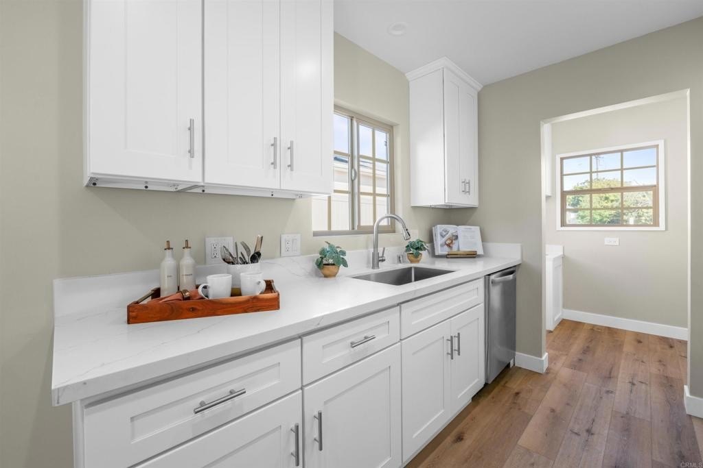 San Diego, California, 92120, United States, 3 Bedrooms Bedrooms, ,2 BathroomsBathrooms,Residential,For Sale,1793480
