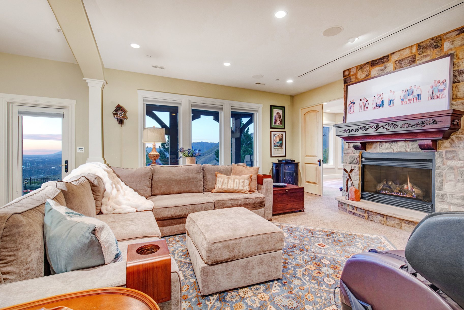  Panoramic Views, Sports Court & Luxury Living in SunCrest - 物件實景
