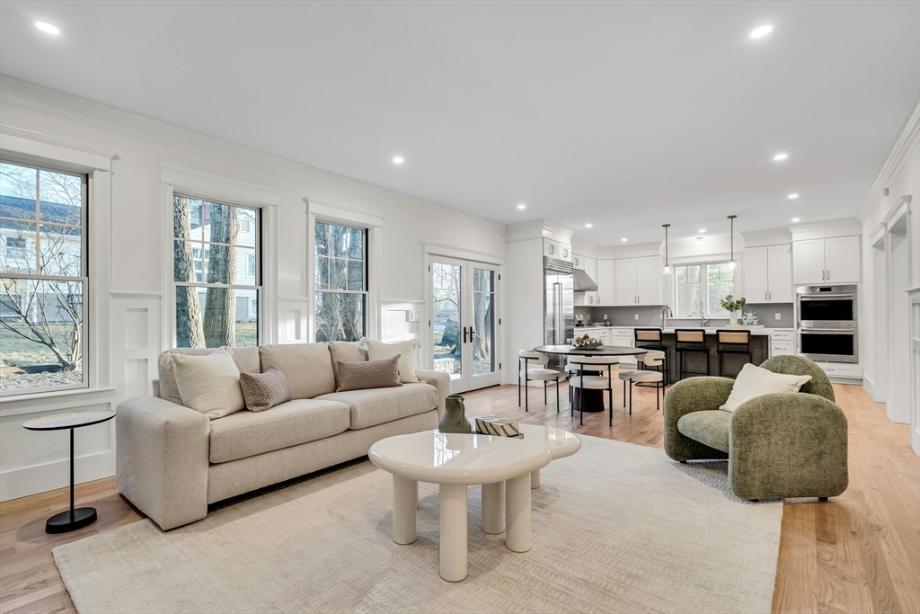 Lexington, Massachusetts, 02421, United States, 6 Bedrooms Bedrooms, ,6 BathroomsBathrooms,Residential,For Sale,2001660