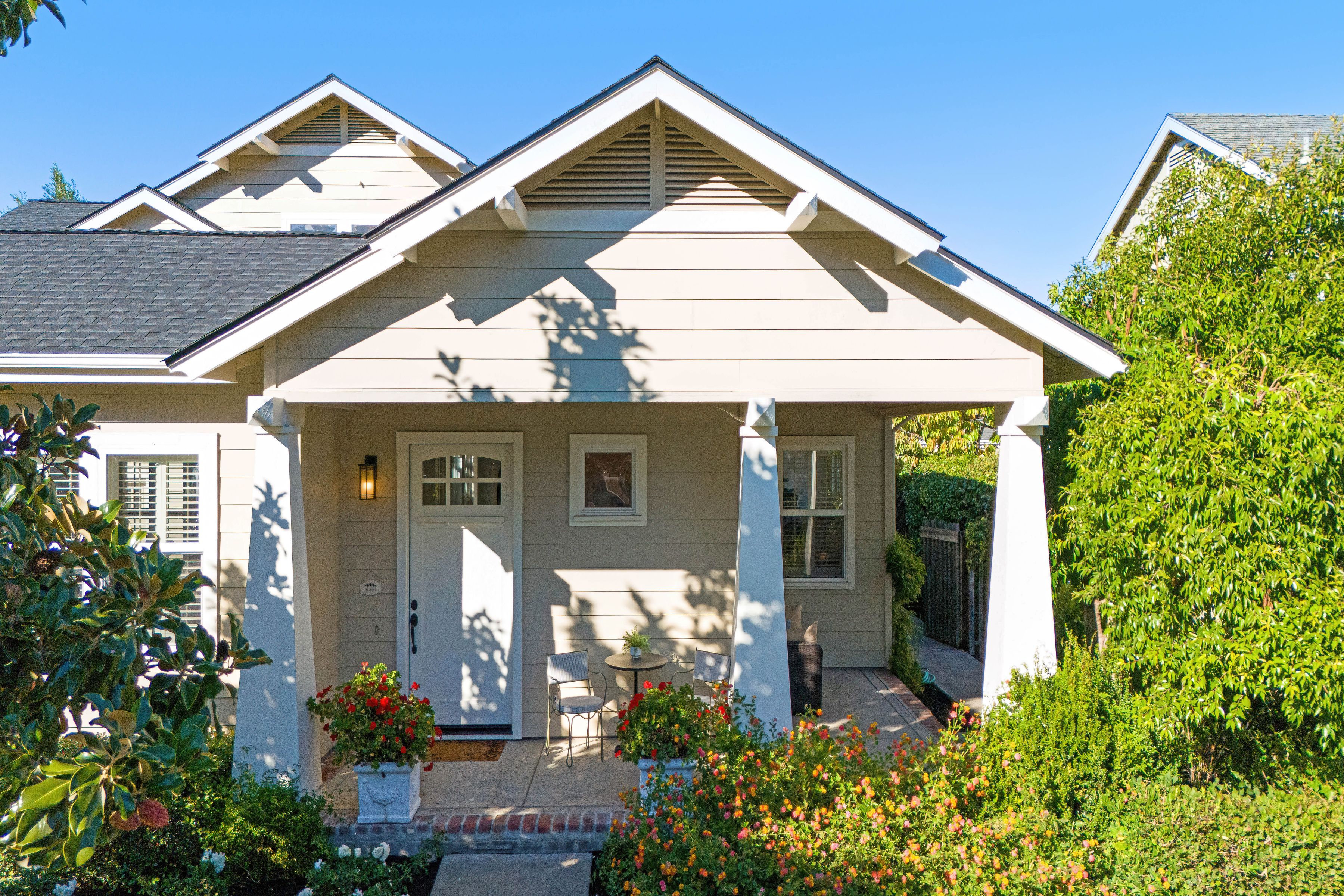  Spacious Home on Sonoma