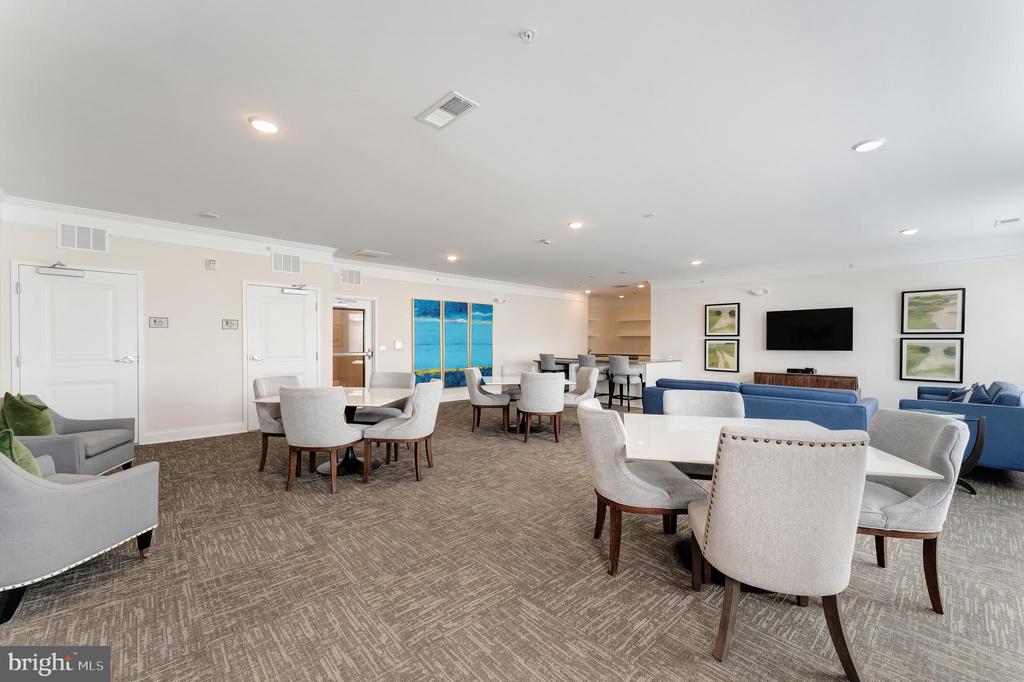 Ashburn, Virginia, 20148, United States, 3 Bedrooms Bedrooms, ,2 BathroomsBathrooms,Residential,For Sale,1977390