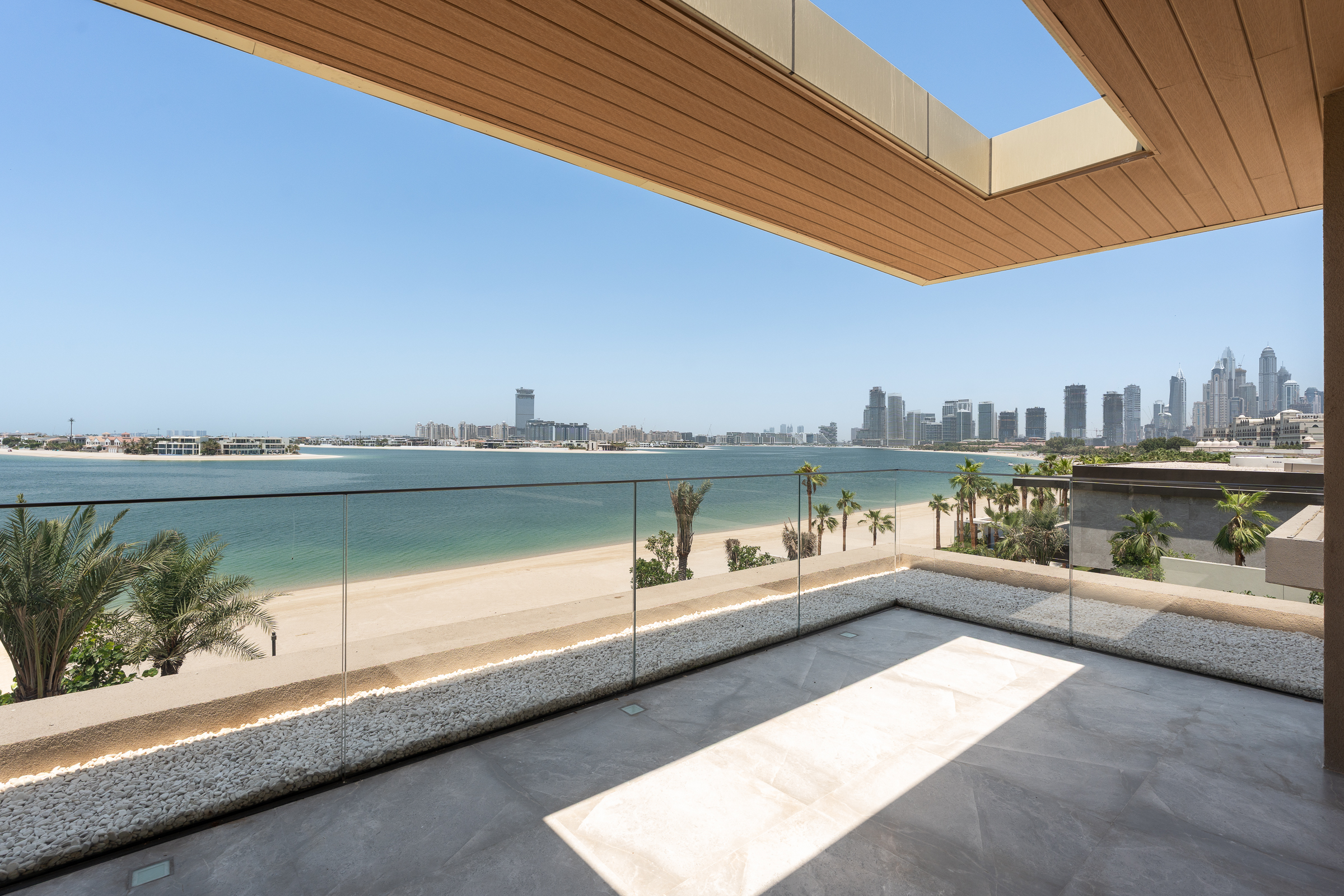  Stunning Villa in Prime Beachfront Location - 物件實景