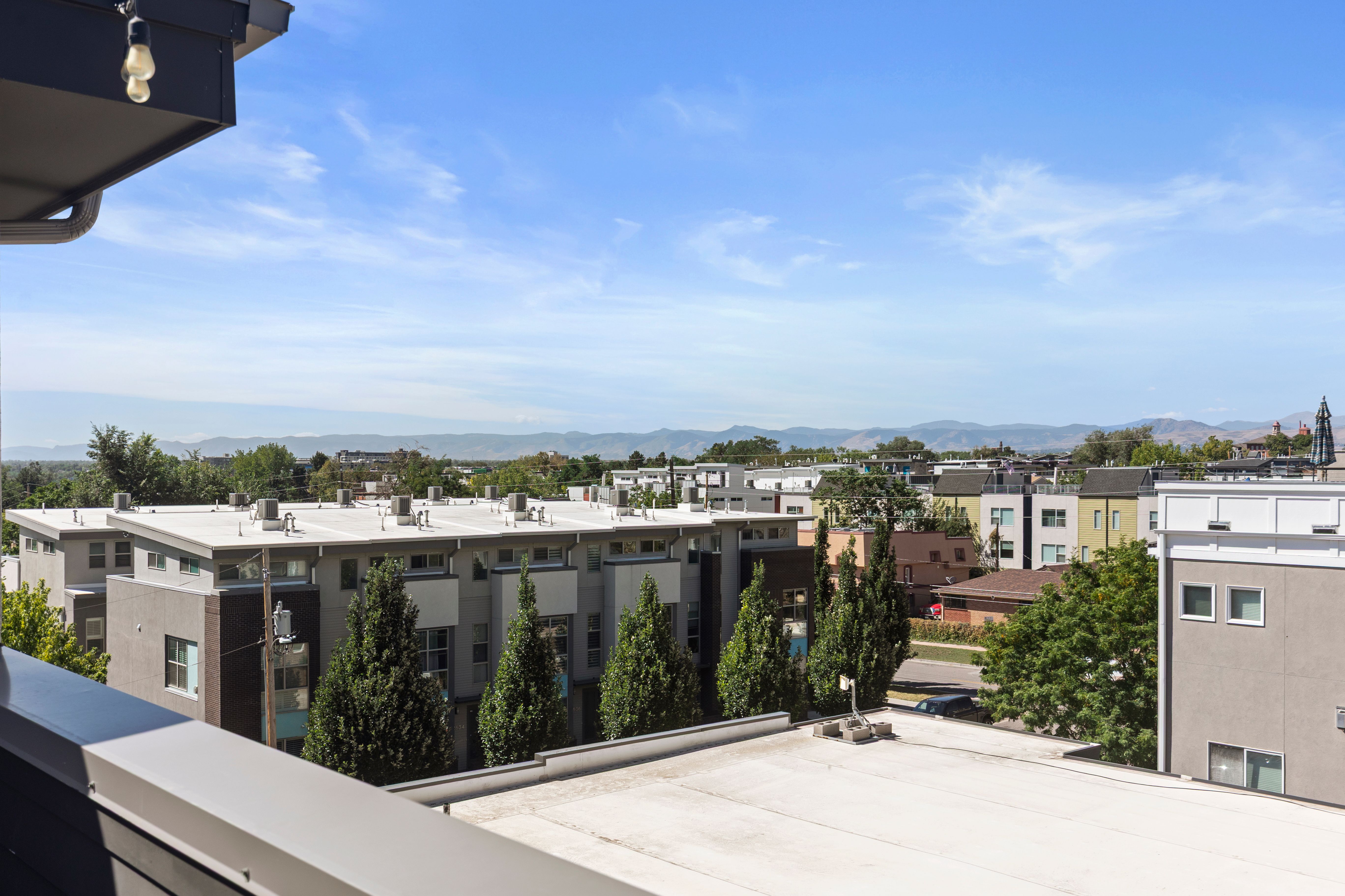  Welcome to Denver’s Highly Desirable Jefferson Park Neighborhood - 物件實景