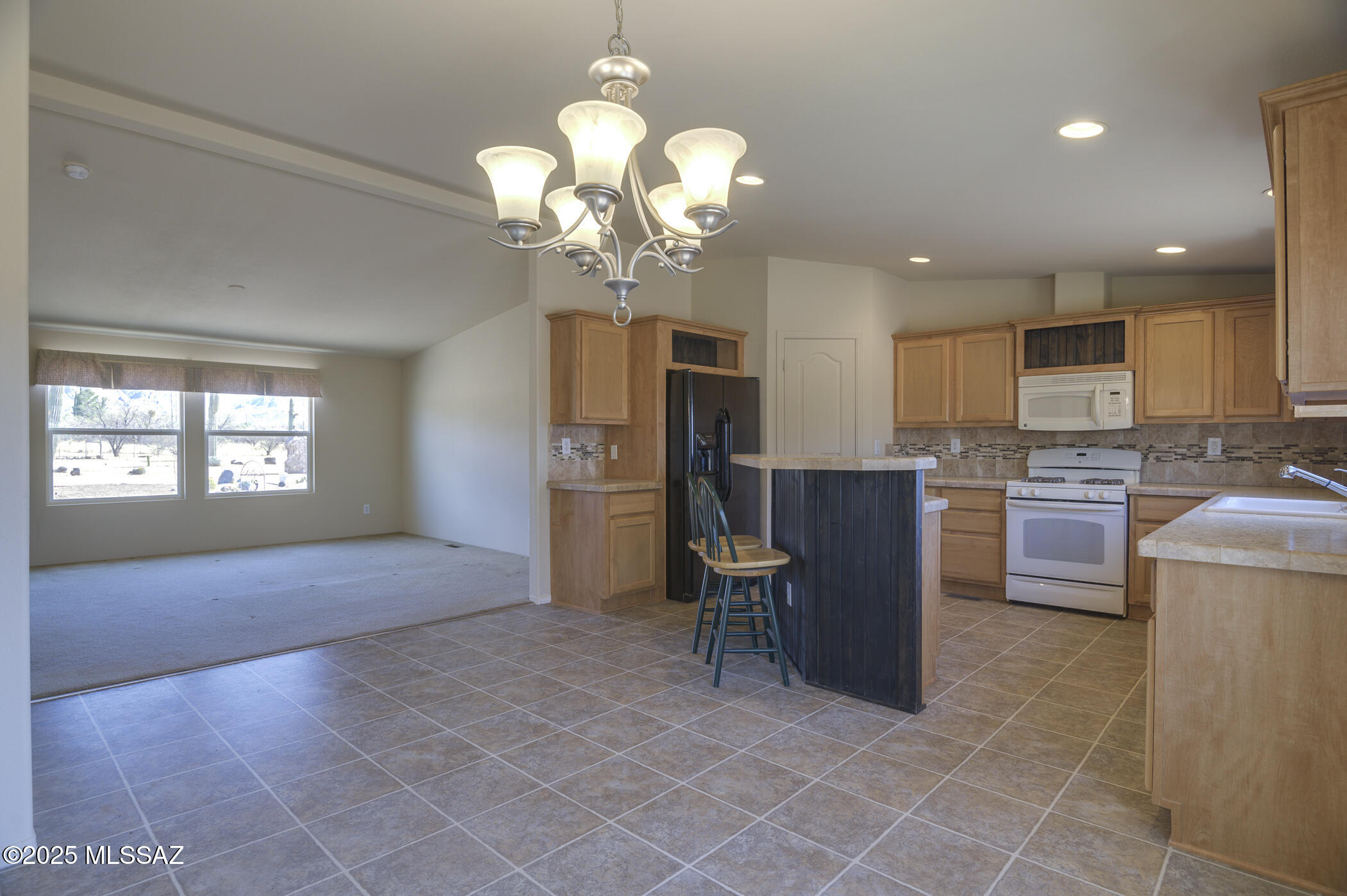 Amado, Arizona, 85645, United States, 5 Bedrooms Bedrooms, ,4 BathroomsBathrooms,Residential,For Sale,1752997