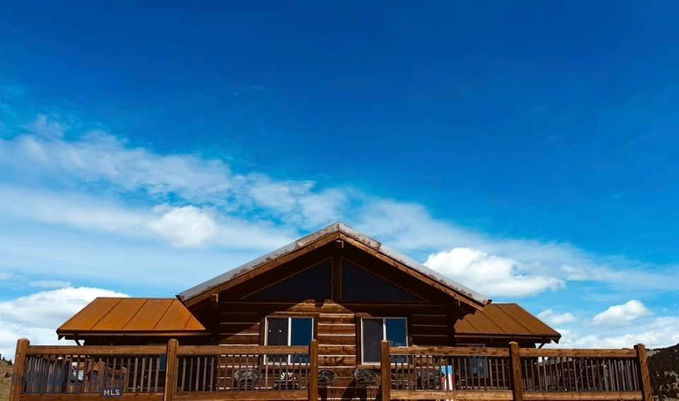 Butte, Montana, 59701, United States, 2 Bedrooms Bedrooms, ,2 BathroomsBathrooms,Residential,For Sale,1980136