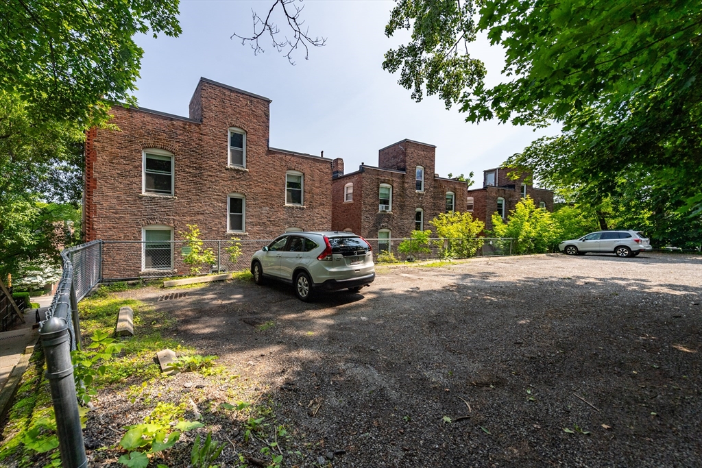Brookline, Massachusetts, 02445, United States, 54 Bedrooms Bedrooms, ,21 BathroomsBathrooms,Residential,For Sale,1885127