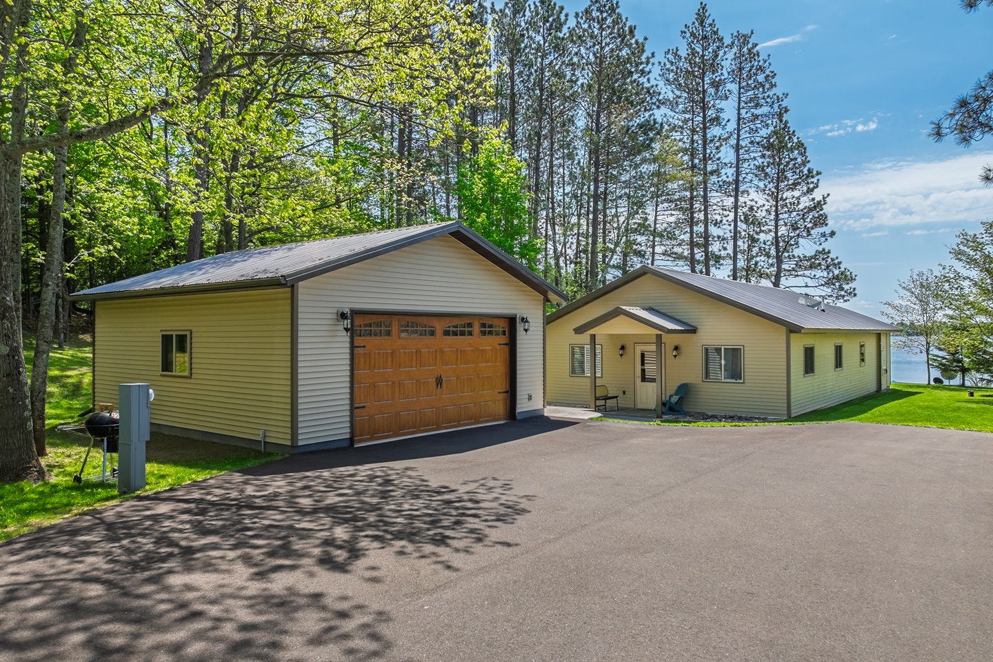 Oma, Wisconsin, 54534, United States, 2 Bedrooms Bedrooms, ,1 BathroomBathrooms,Residential,For Sale,2048309