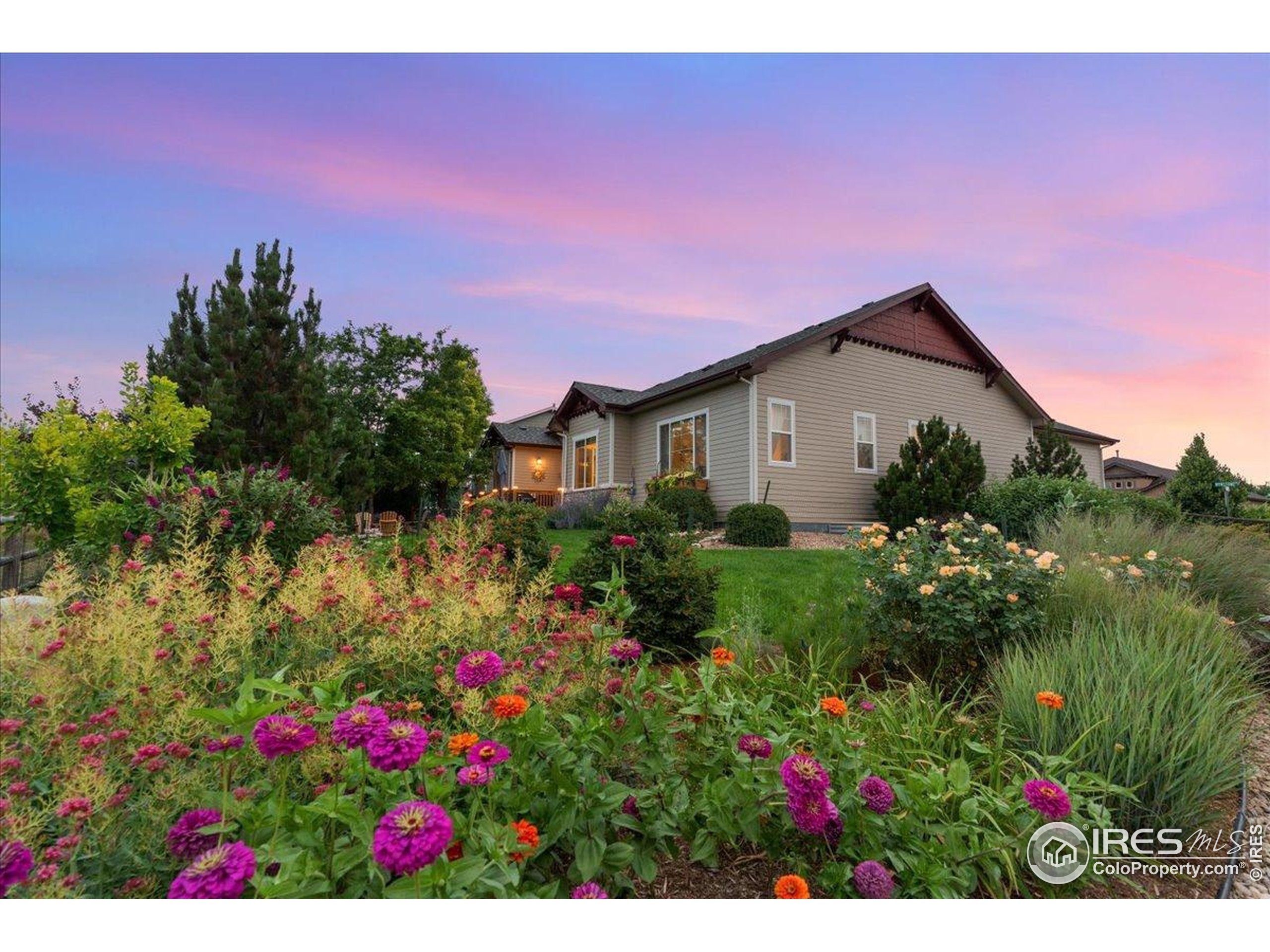 Windsor, Colorado, 80550, United States, 4 Bedrooms Bedrooms, ,5 BathroomsBathrooms,Residential,For Sale,1909910