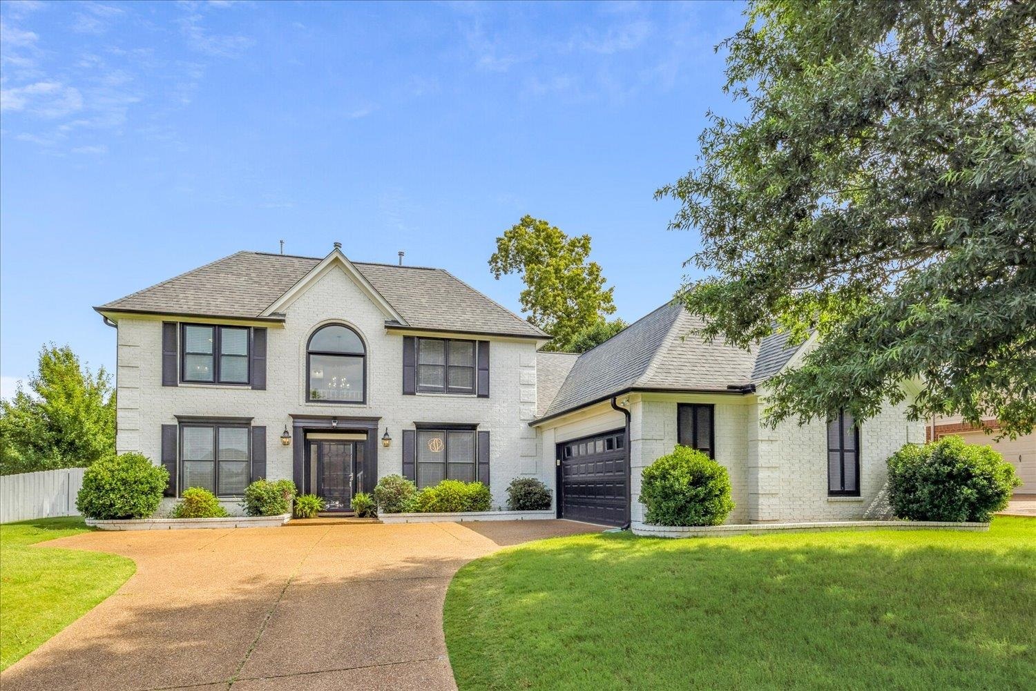 Lakeland, Tennessee, 38002, United States, 5 Bedrooms Bedrooms, ,3 BathroomsBathrooms,Residential,For Sale,1866419