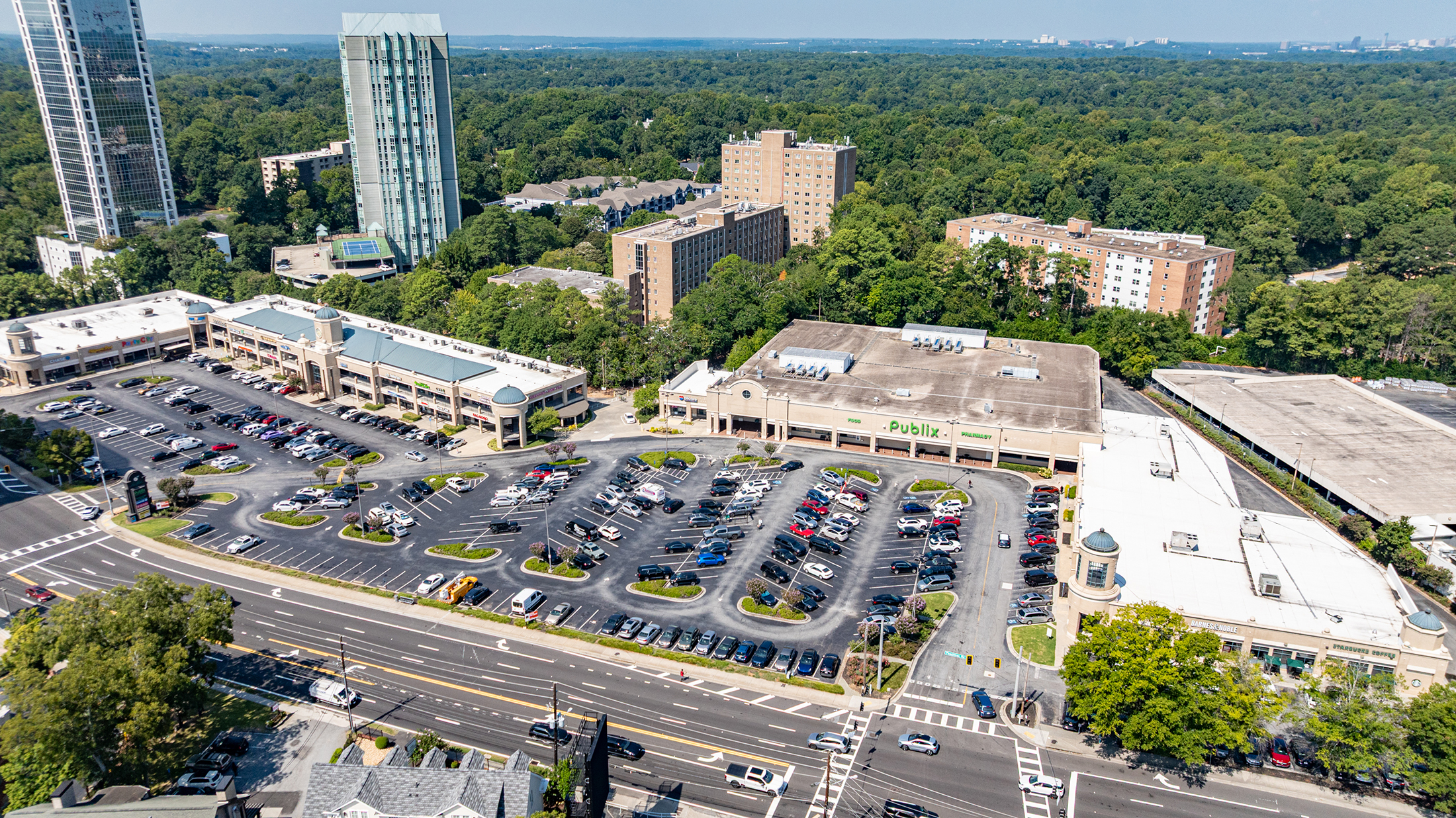  Charming Condo Set in the Iconic Alhambra Building in the Heart of Buckhead - 物件實景