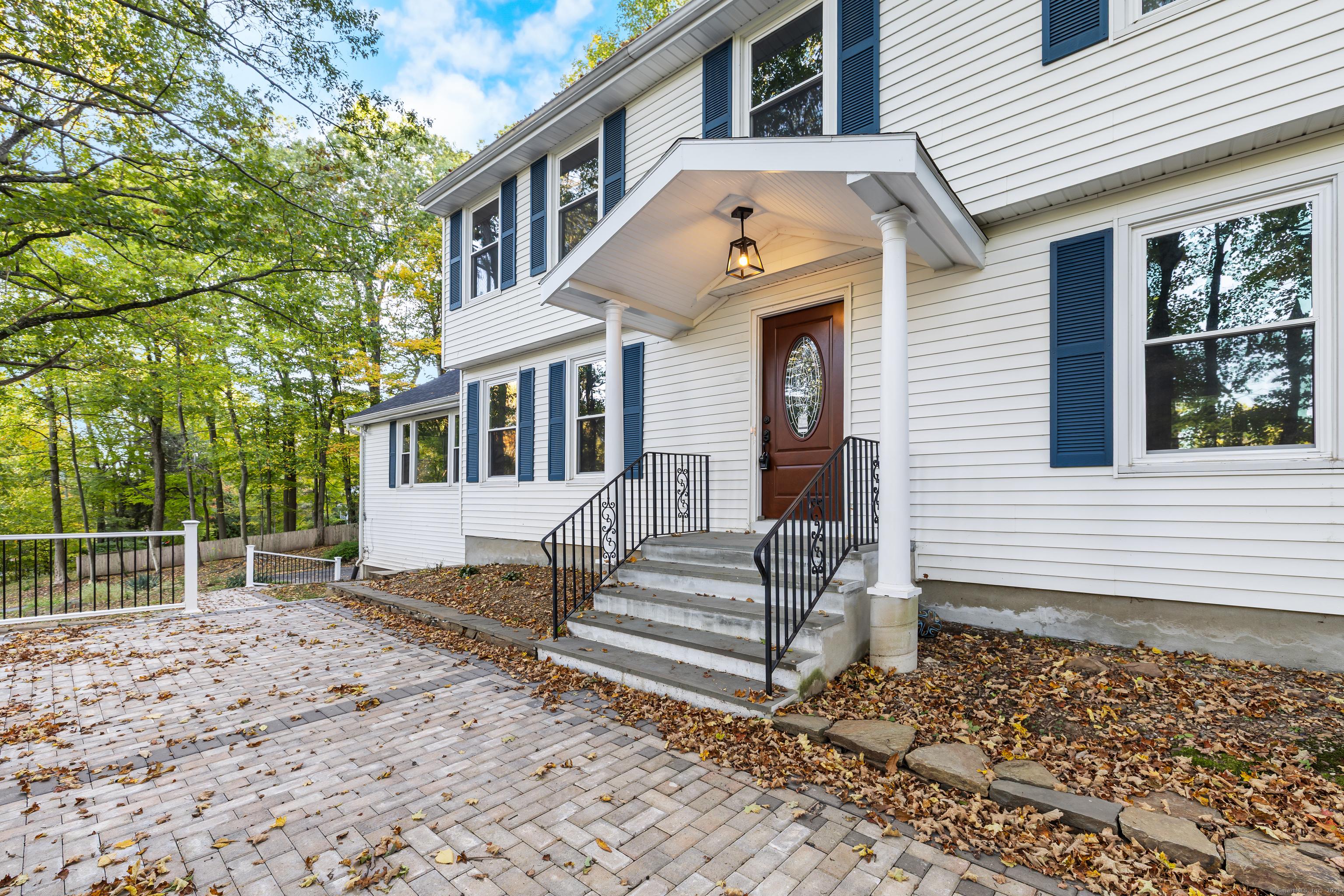 Bloomfield, Connecticut, 06002, United States, 4 Bedrooms Bedrooms, ,3 BathroomsBathrooms,Residential,For Sale,2006312