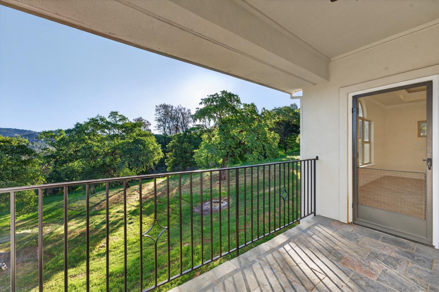 Browns Valley, California, 95918, United States, 2 Bedrooms Bedrooms, ,3 BathroomsBathrooms,Residential,For Sale,2030344