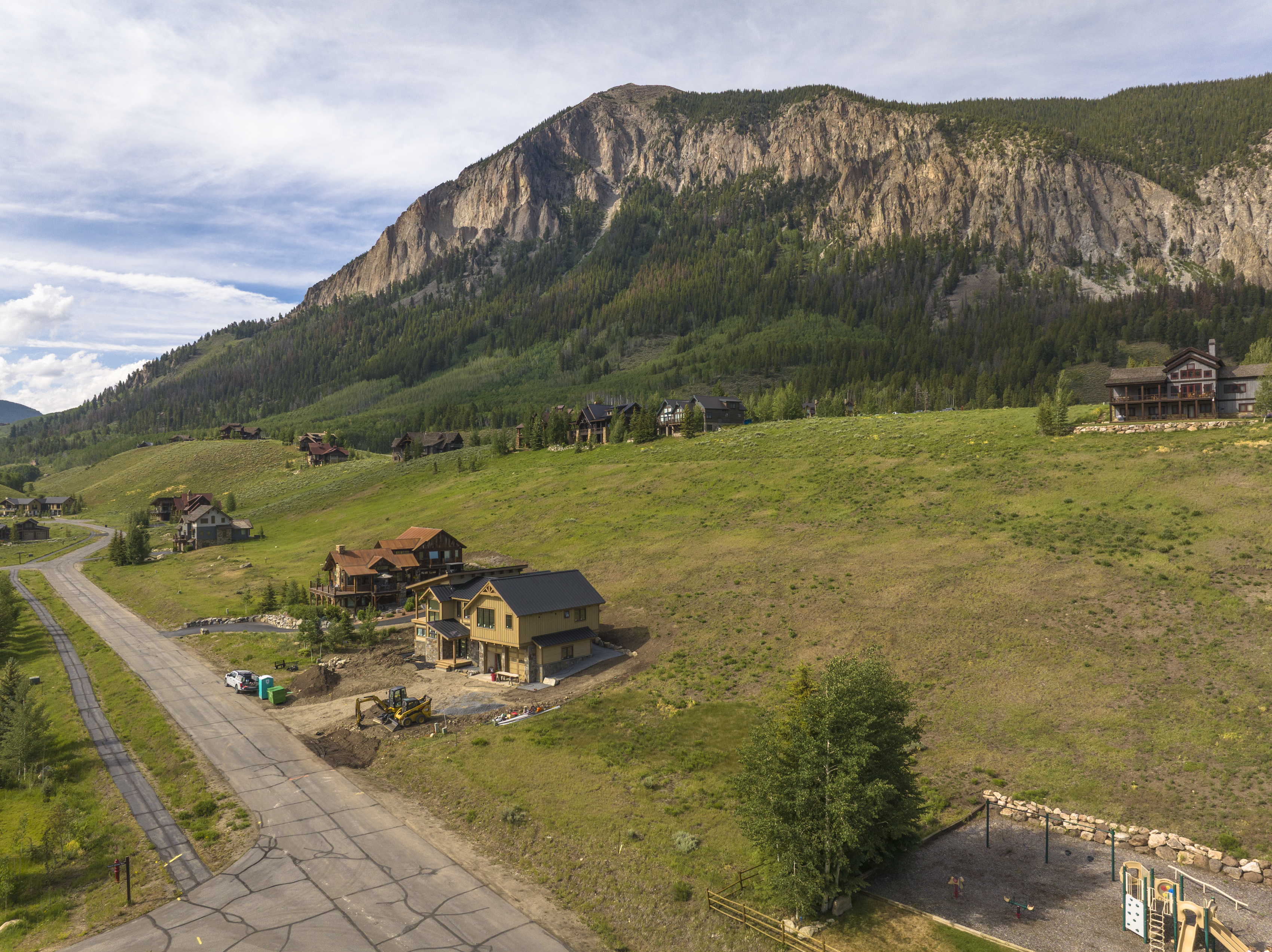  400 Country Club Drive, Crested Butte, CO, 81224 - 物件實景