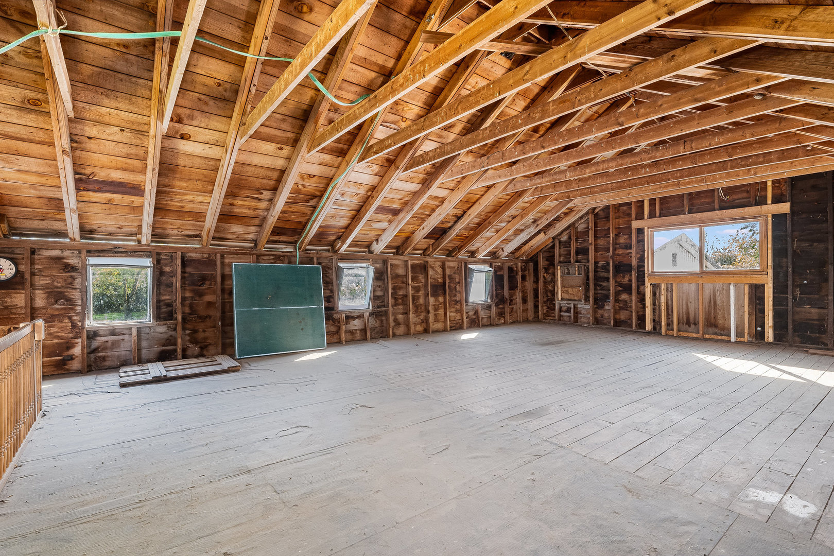 Naperville, Illinois, 60563, United States, 3 Bedrooms Bedrooms, ,3 BathroomsBathrooms,Residential,For Sale,1982481