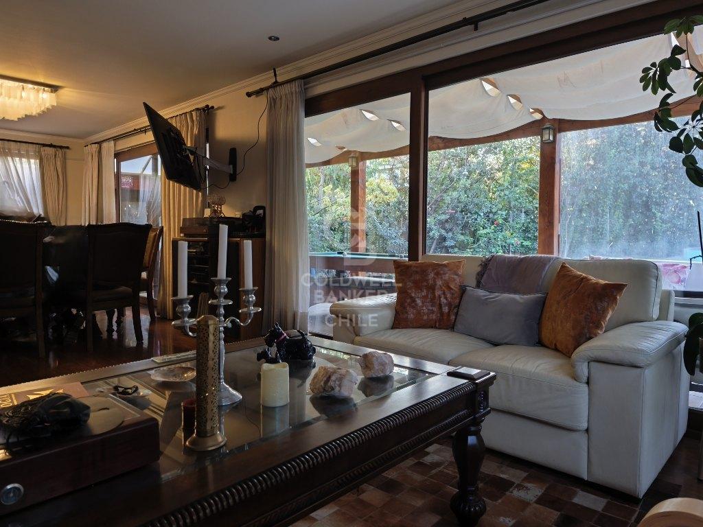 La Reina, Chile, 3 Bedrooms Bedrooms, ,3 BathroomsBathrooms,Residential,For Sale,1827859