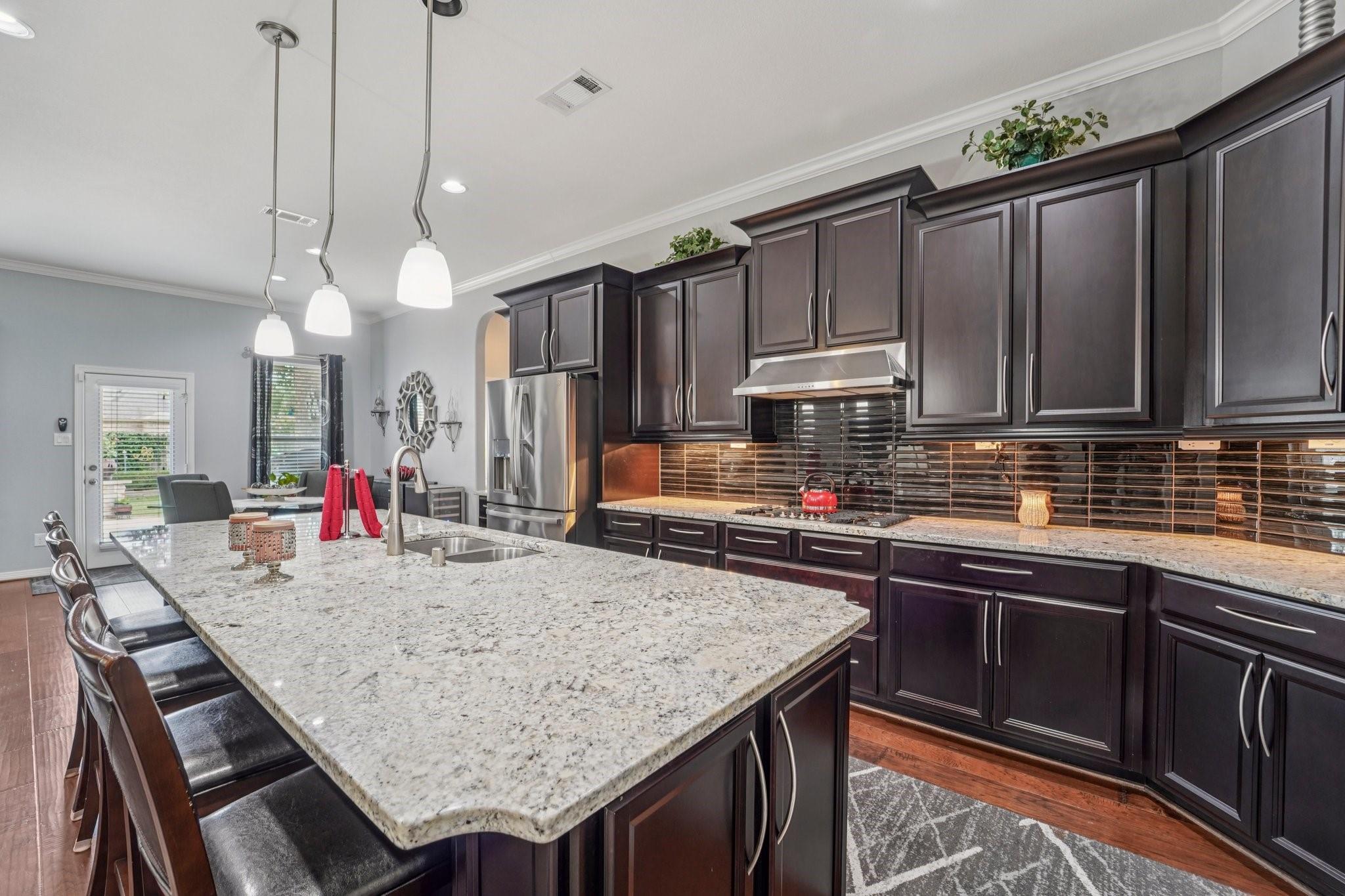 Katy, Texas, 77494, United States, 4 Bedrooms Bedrooms, ,4 BathroomsBathrooms,Residential,For Sale,1976544