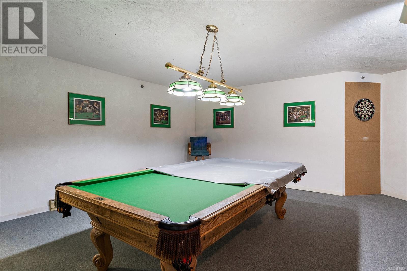 VICTORIA, British Columbia, V9A 7G7, CA, 2 Bedrooms Bedrooms, ,1 BathroomBathrooms,Residential,For Sale,1950570