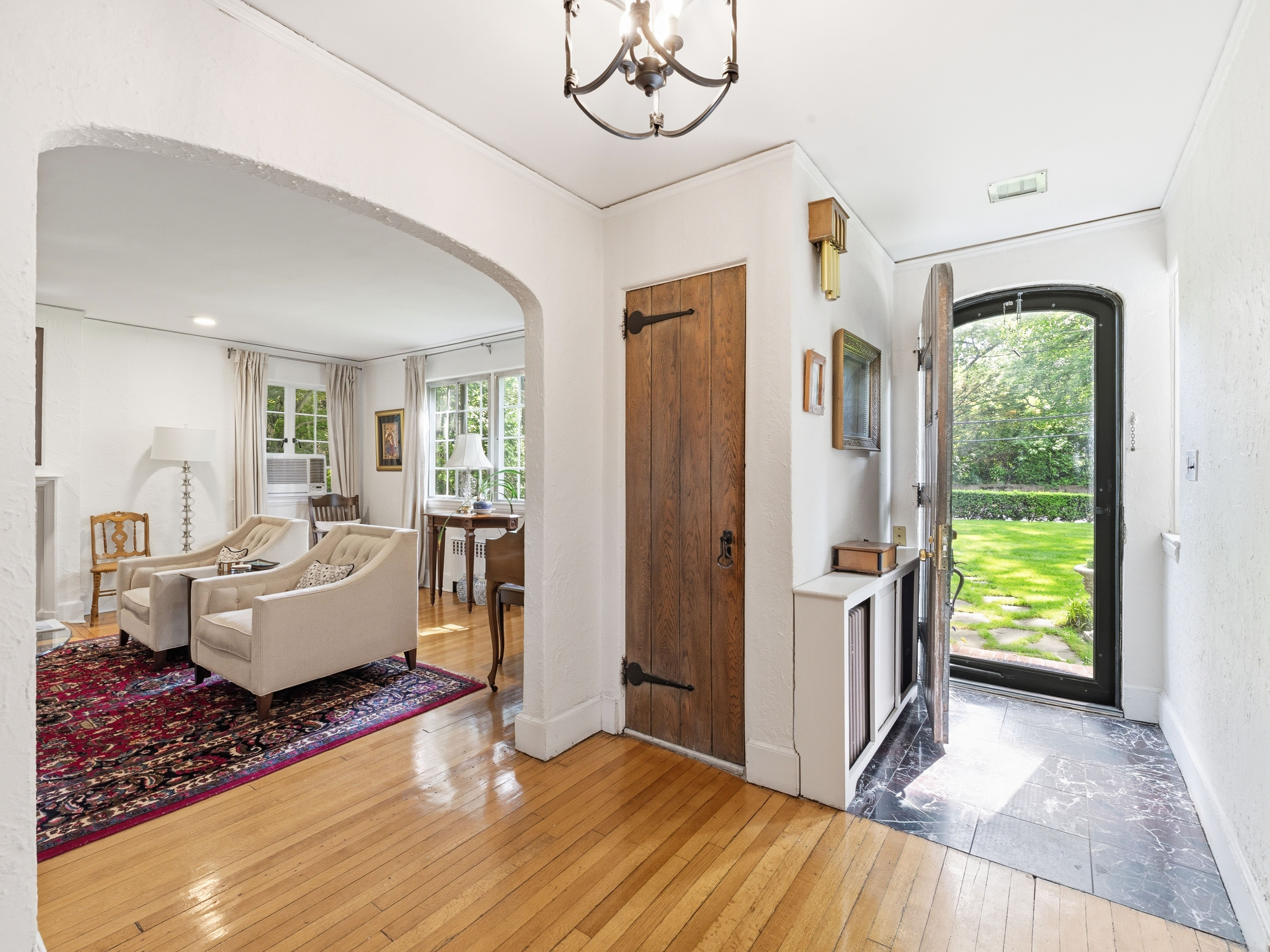 89 Bayview Avenue, Great Neck, NY 11021 - 物件實景