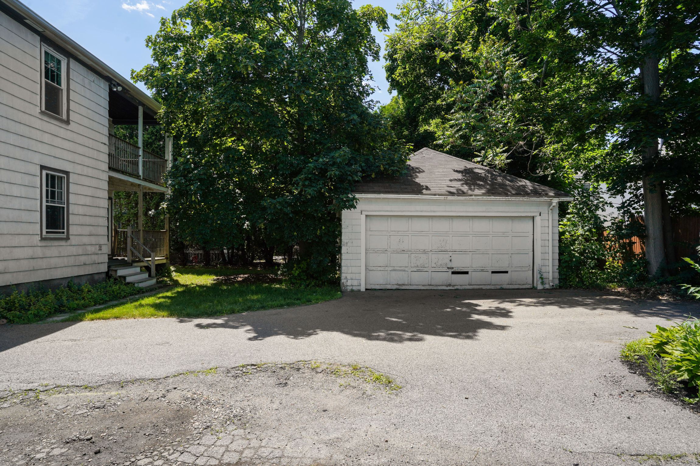 379-381 Newtonville Ave, Newton, MA, 02460 - 物件實景