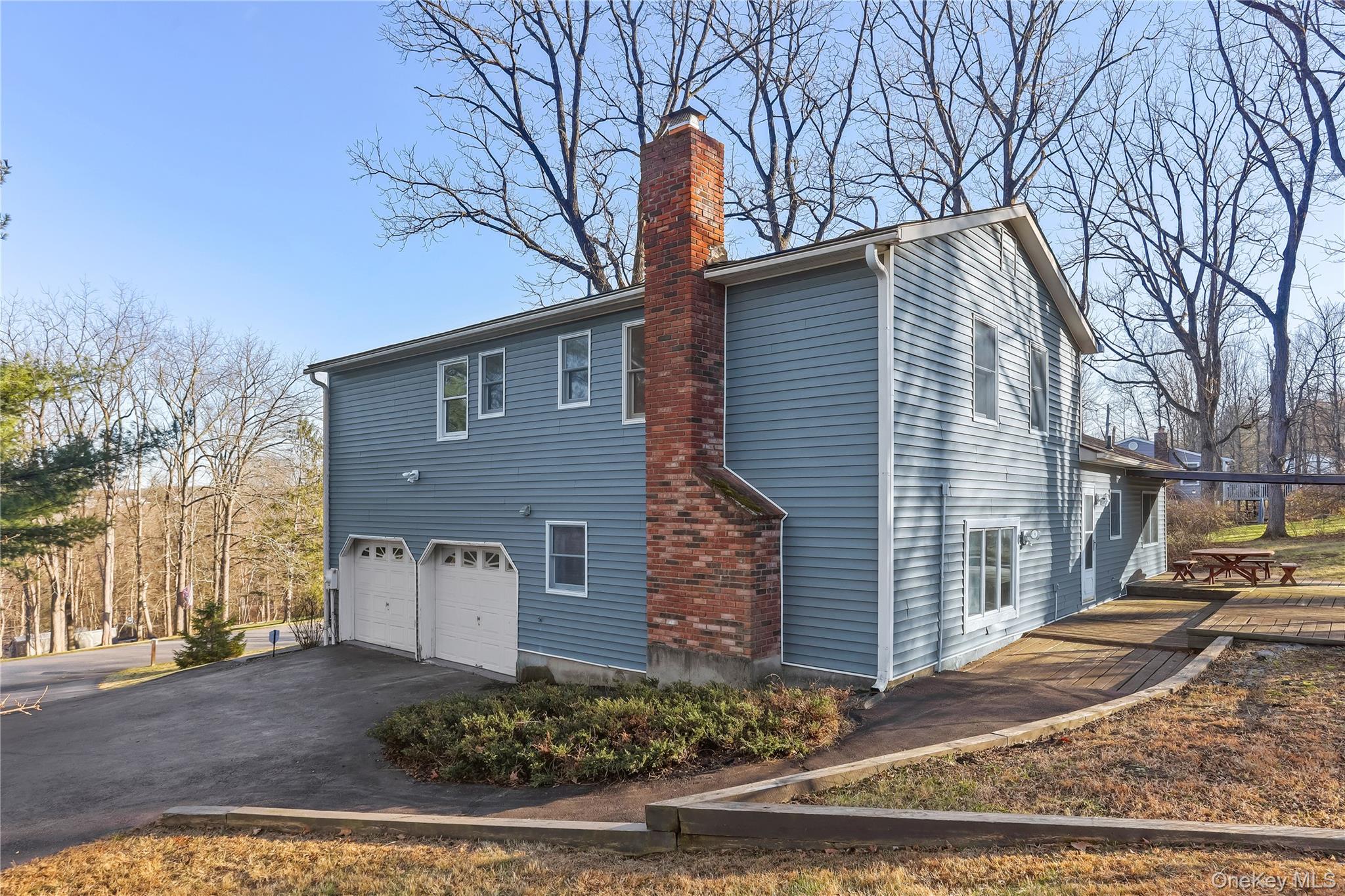 Carmel, New York, 10512, United States, 4 Bedrooms Bedrooms, ,3 BathroomsBathrooms,Residential,For Sale,2003057