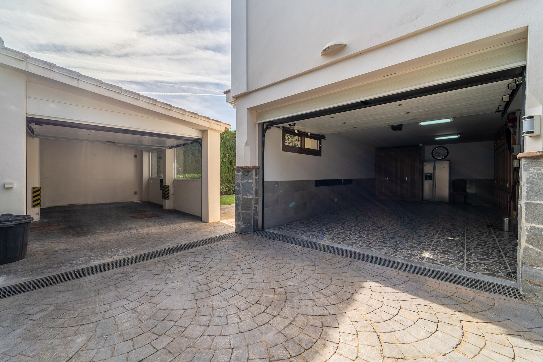  Villa with independent apartment in Nueva Milla de Oro, Estepona - 物件實景