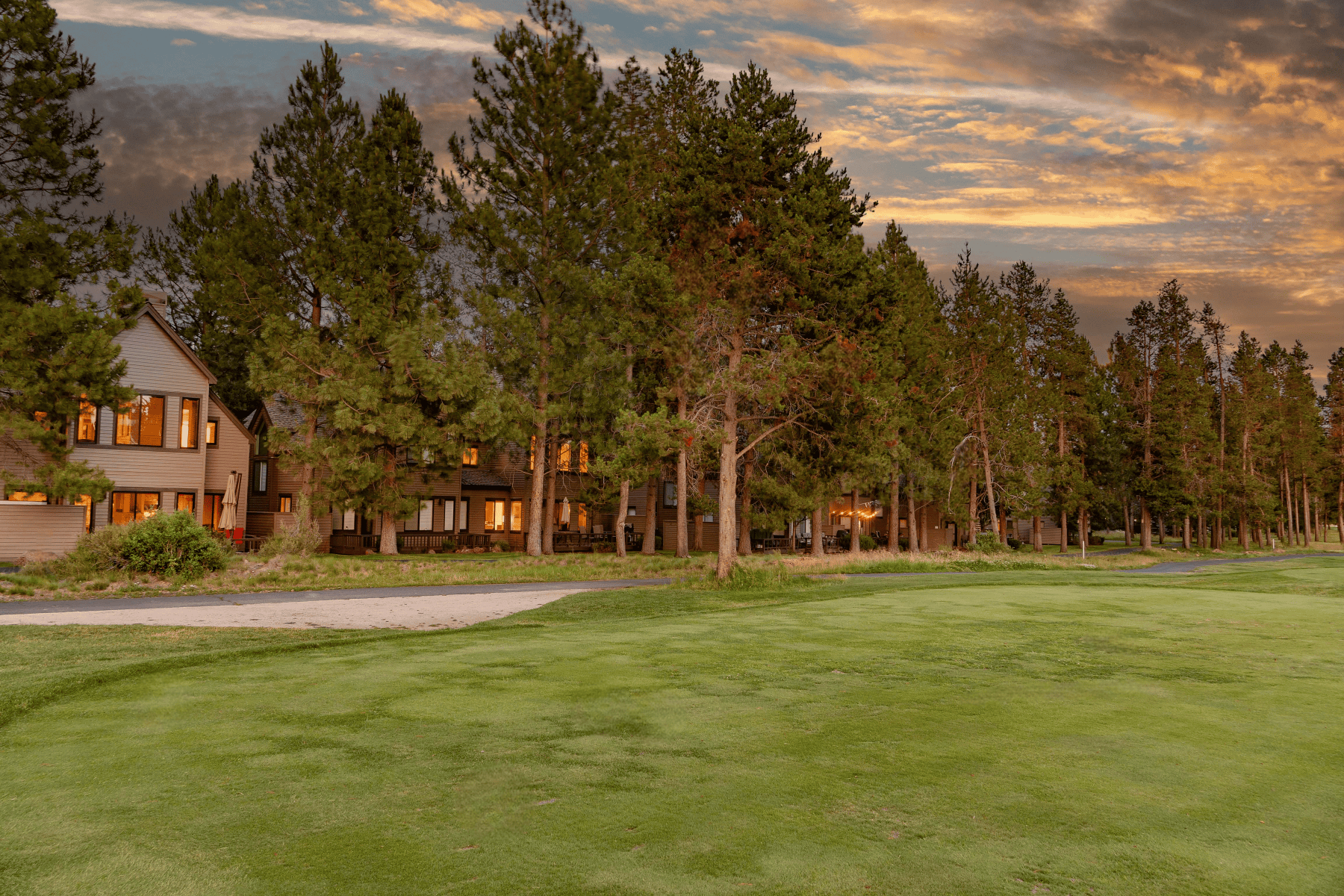  57925 Silver Fir Circle #10 Sunriver, OR 97707 - 物件實景