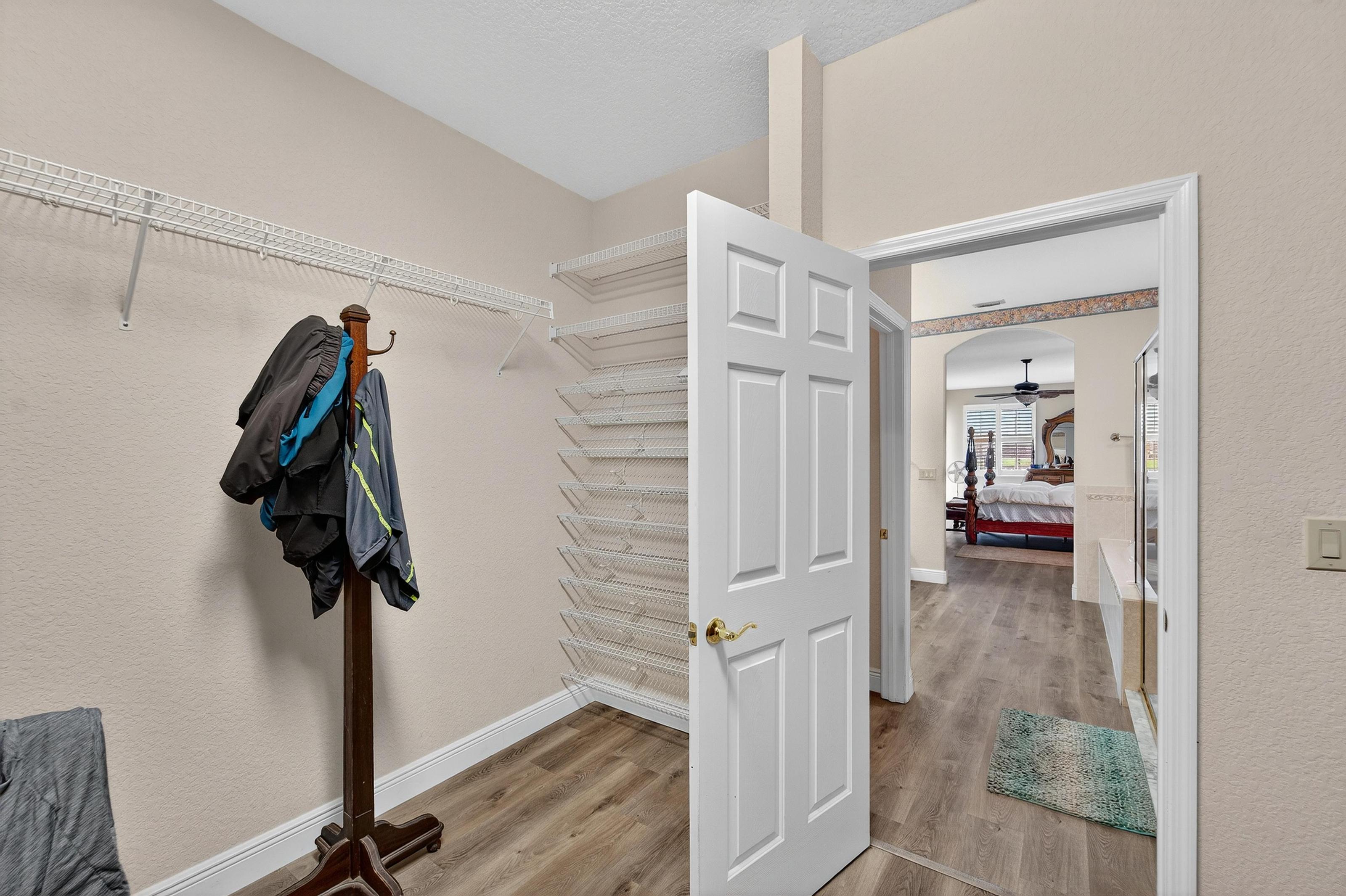 Riverview, Florida, 33579, United States, 4 Bedrooms Bedrooms, ,3 BathroomsBathrooms,Residential,For Sale,1982479