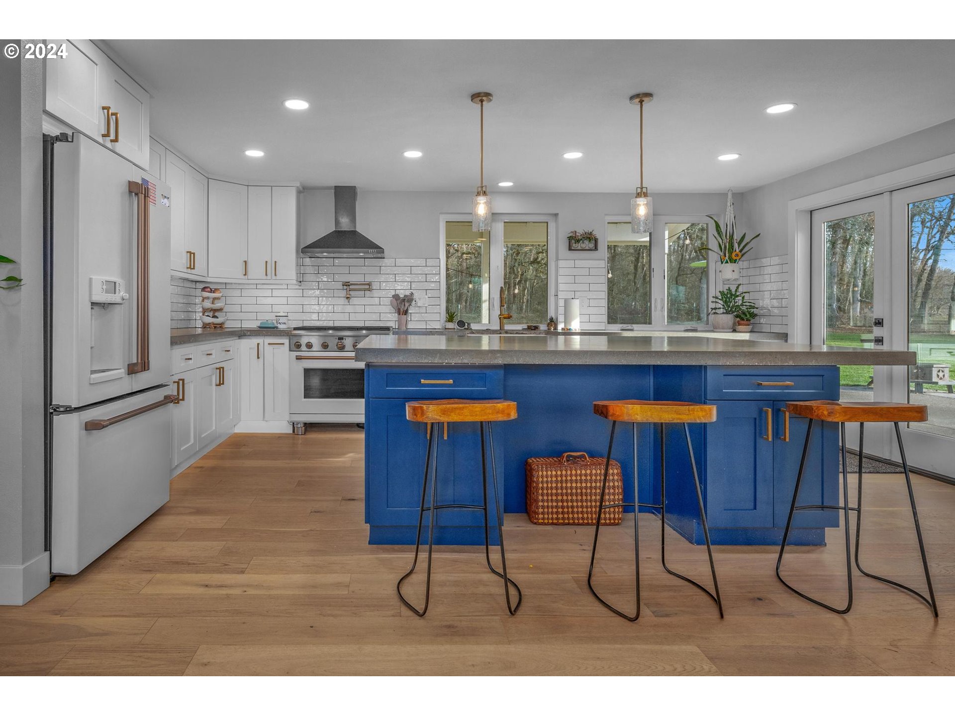 33020 S Dickey Prairie Rd, Molalla, Oregon, 97038, United States, 4 Bedrooms Bedrooms, ,3 BathroomsBathrooms,Residential,For Sale,33020 S Dickey Prairie Rd,1670604