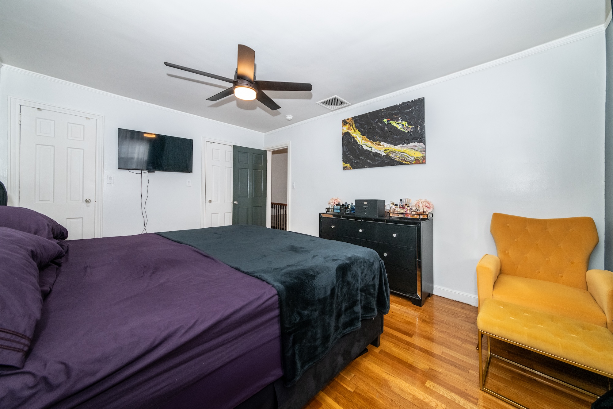  2530 Fenton Avenue - 物件實景