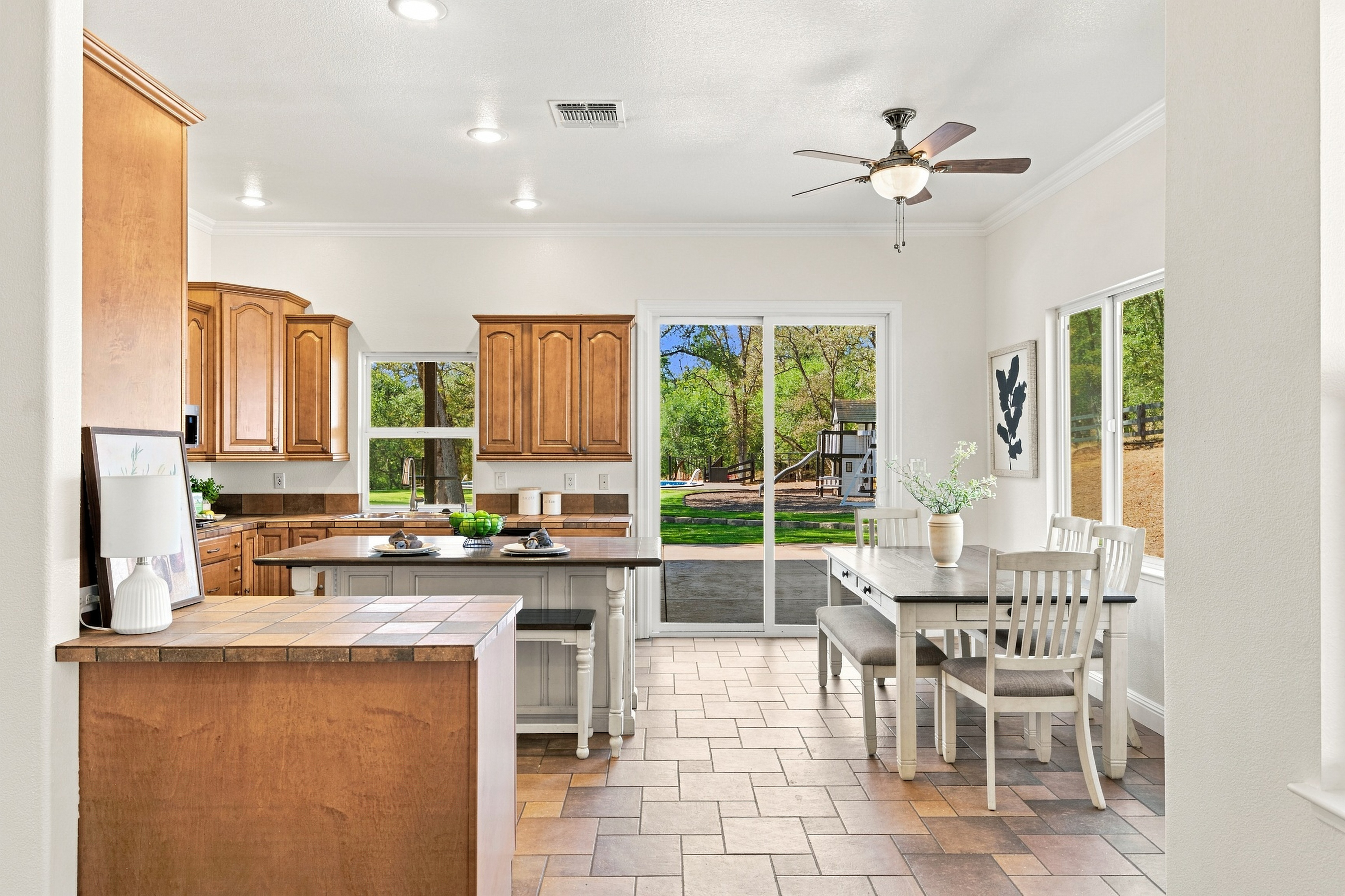  1400 Crooked Mile Court, Placerville, CA 95667 - 物件實景