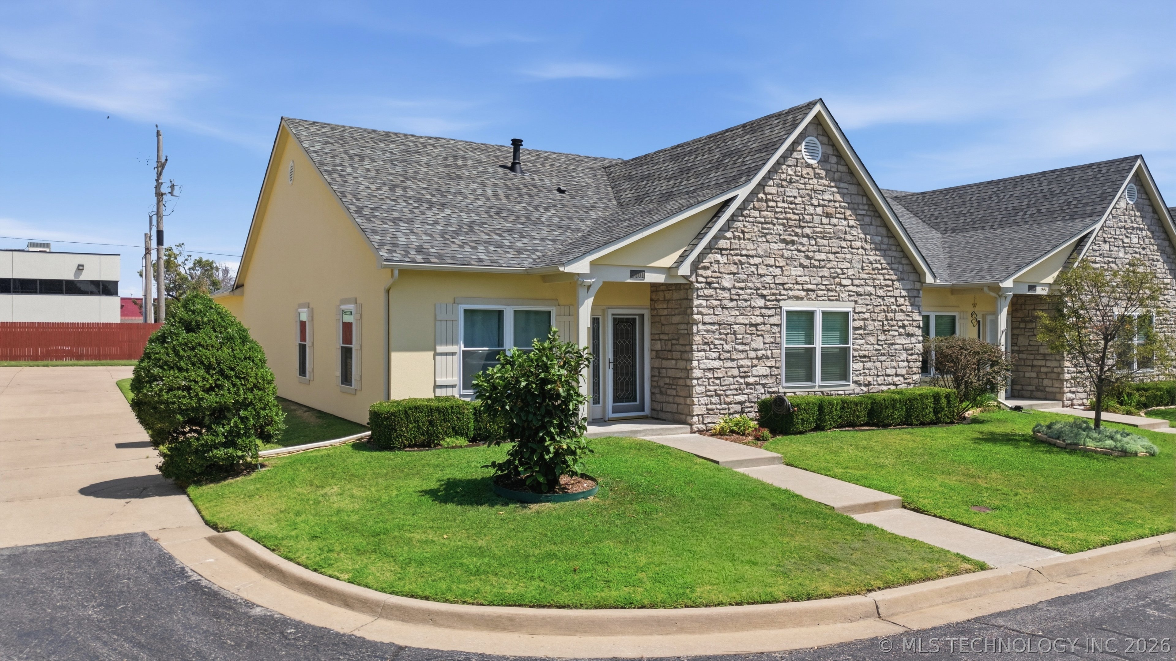 Property photo 2