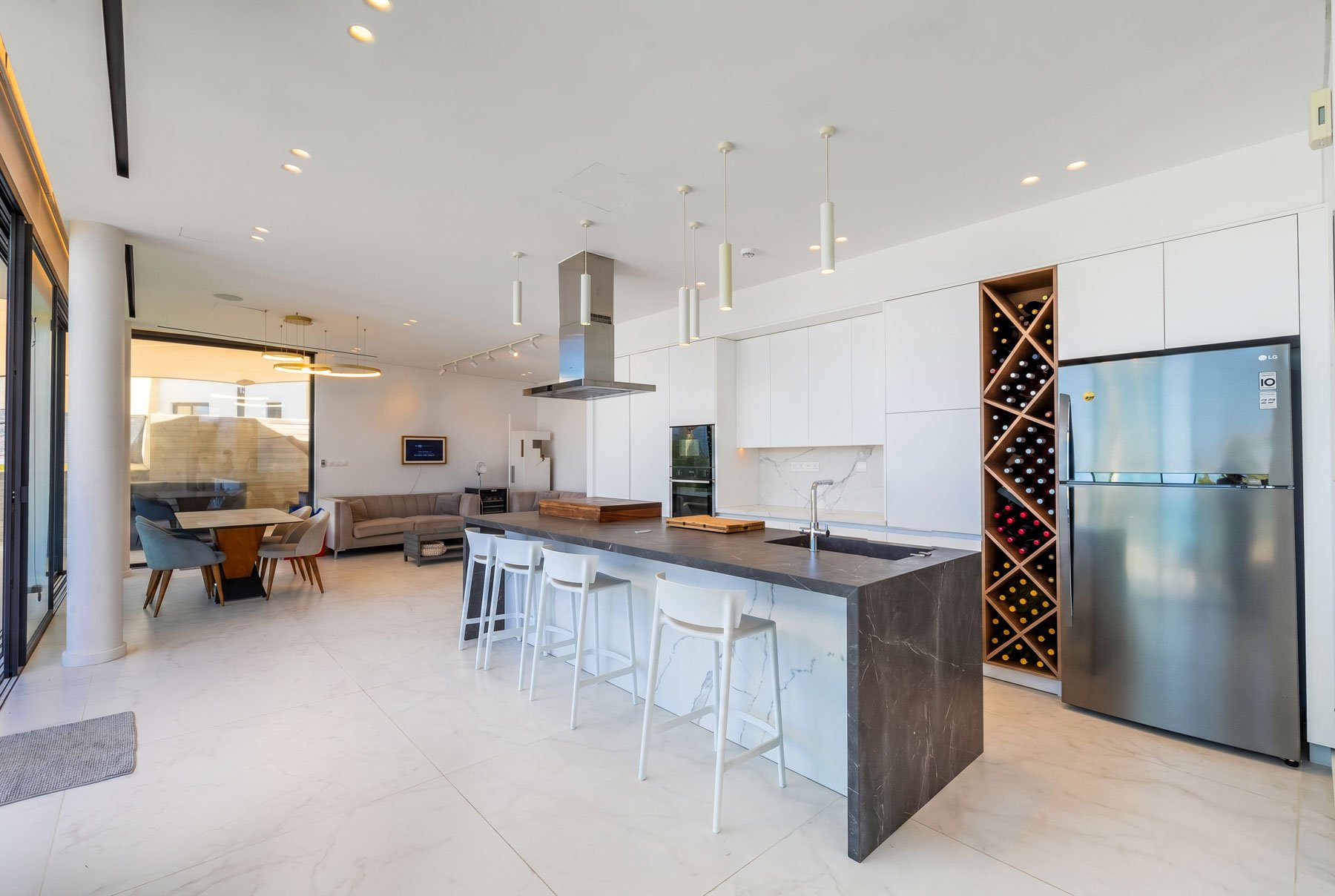  Four Bedroom Sea View Modern Villa with Private Pool in Pafos - 物件實景