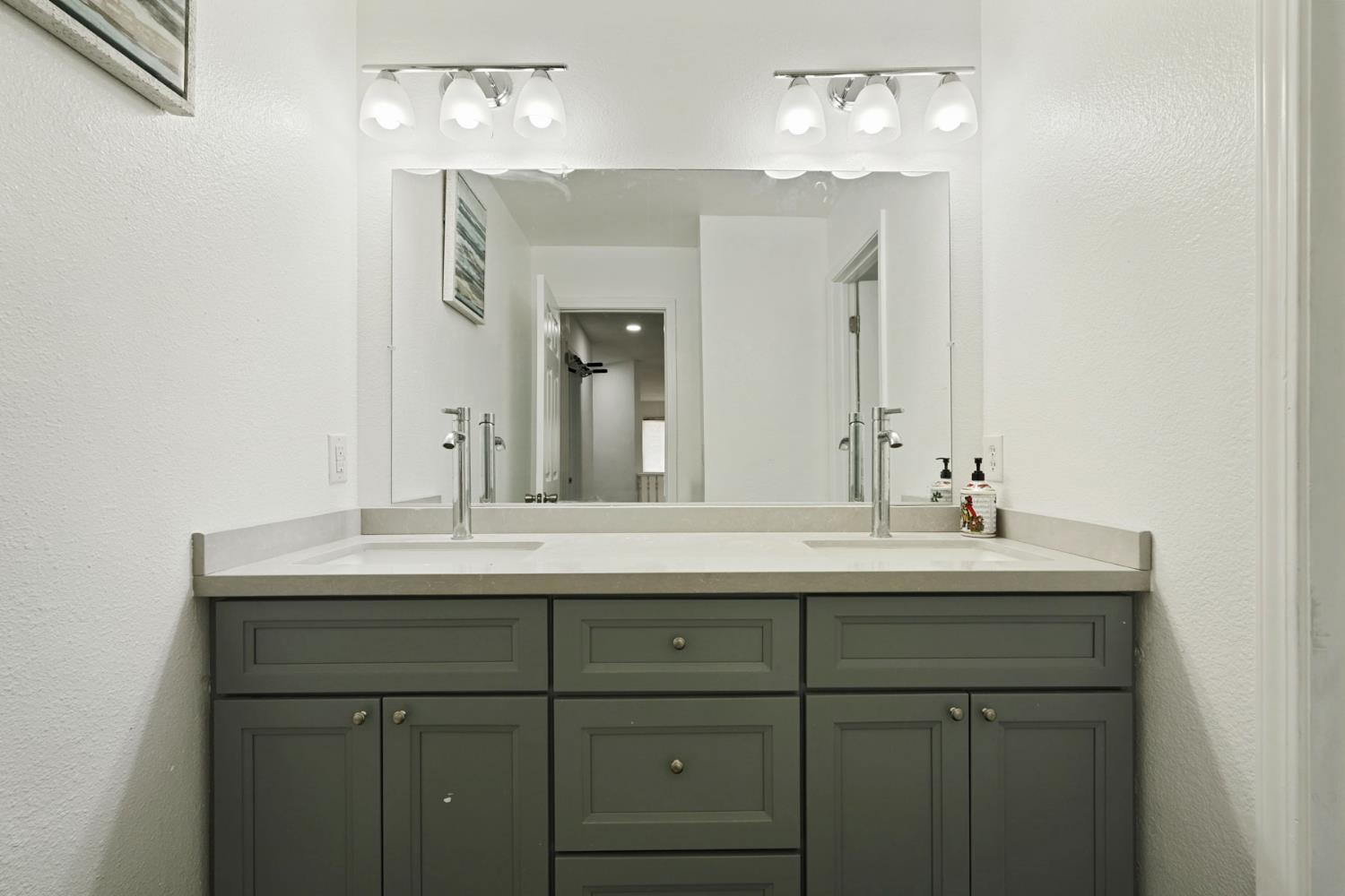 Antioch, California, 94531, United States, 6 Bedrooms Bedrooms, ,3 BathroomsBathrooms,Residential,For Sale,2005490