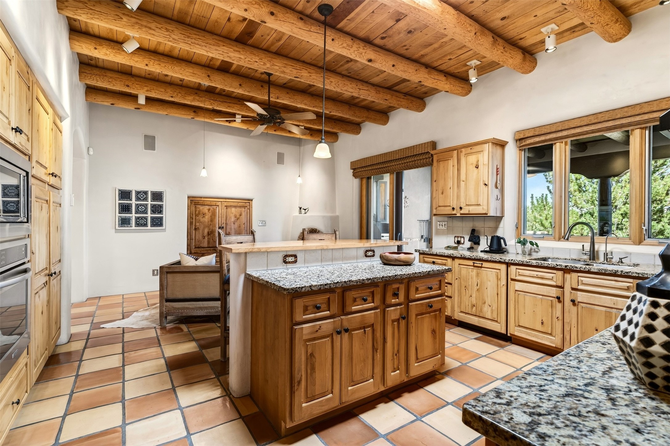  8 Ridgetop Circle - 物件實景