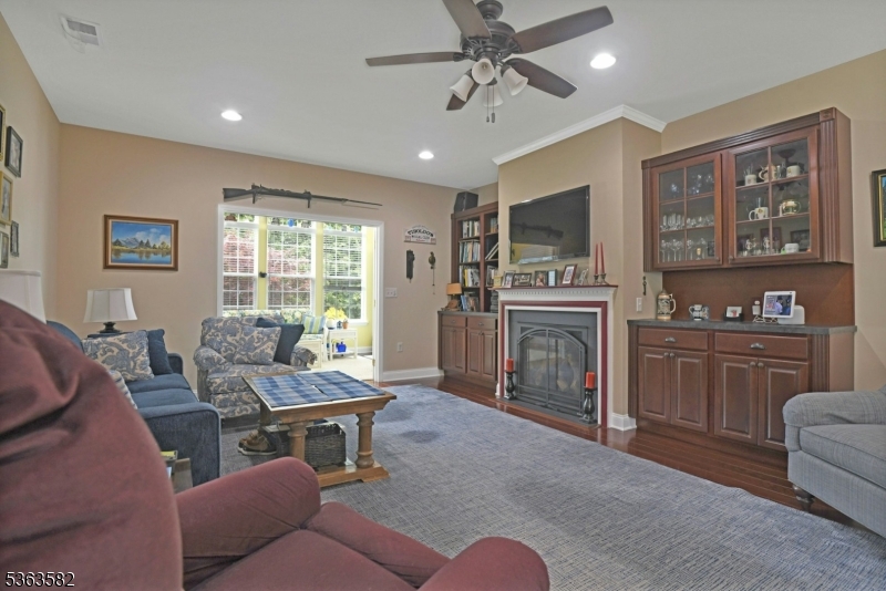 Jackson Twp., New Jersey, 08527, United States, 3 Bedrooms Bedrooms, ,2 BathroomsBathrooms,Residential,For Sale,1849721