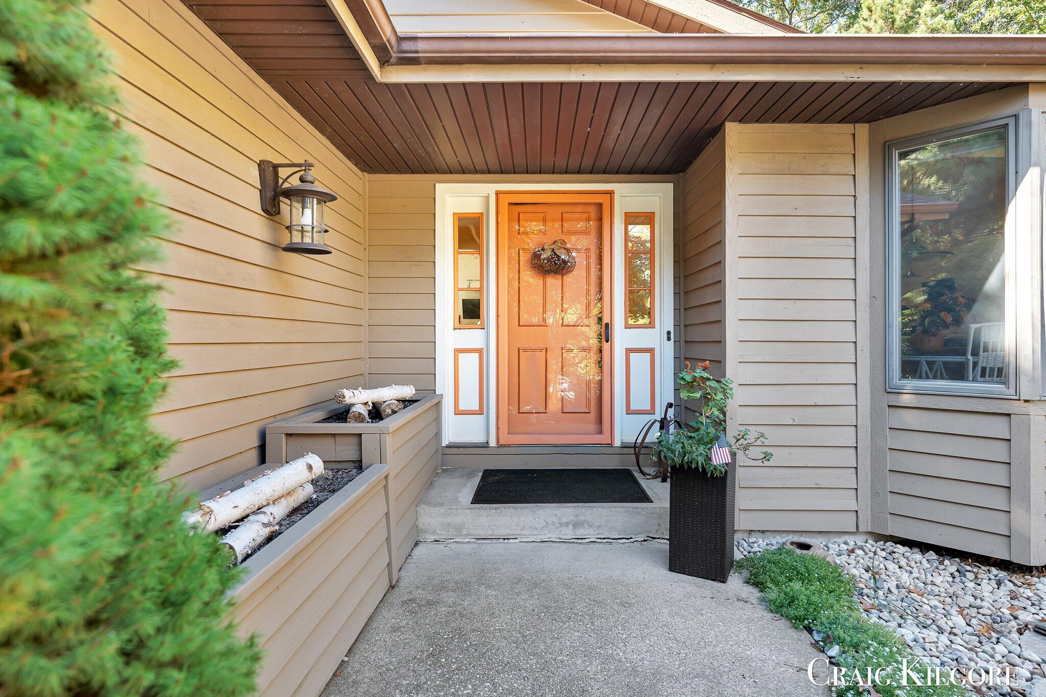 Spring Lake, Michigan, 49456, United States, 2 Bedrooms Bedrooms, ,3 BathroomsBathrooms,Residential,For Sale,2003157