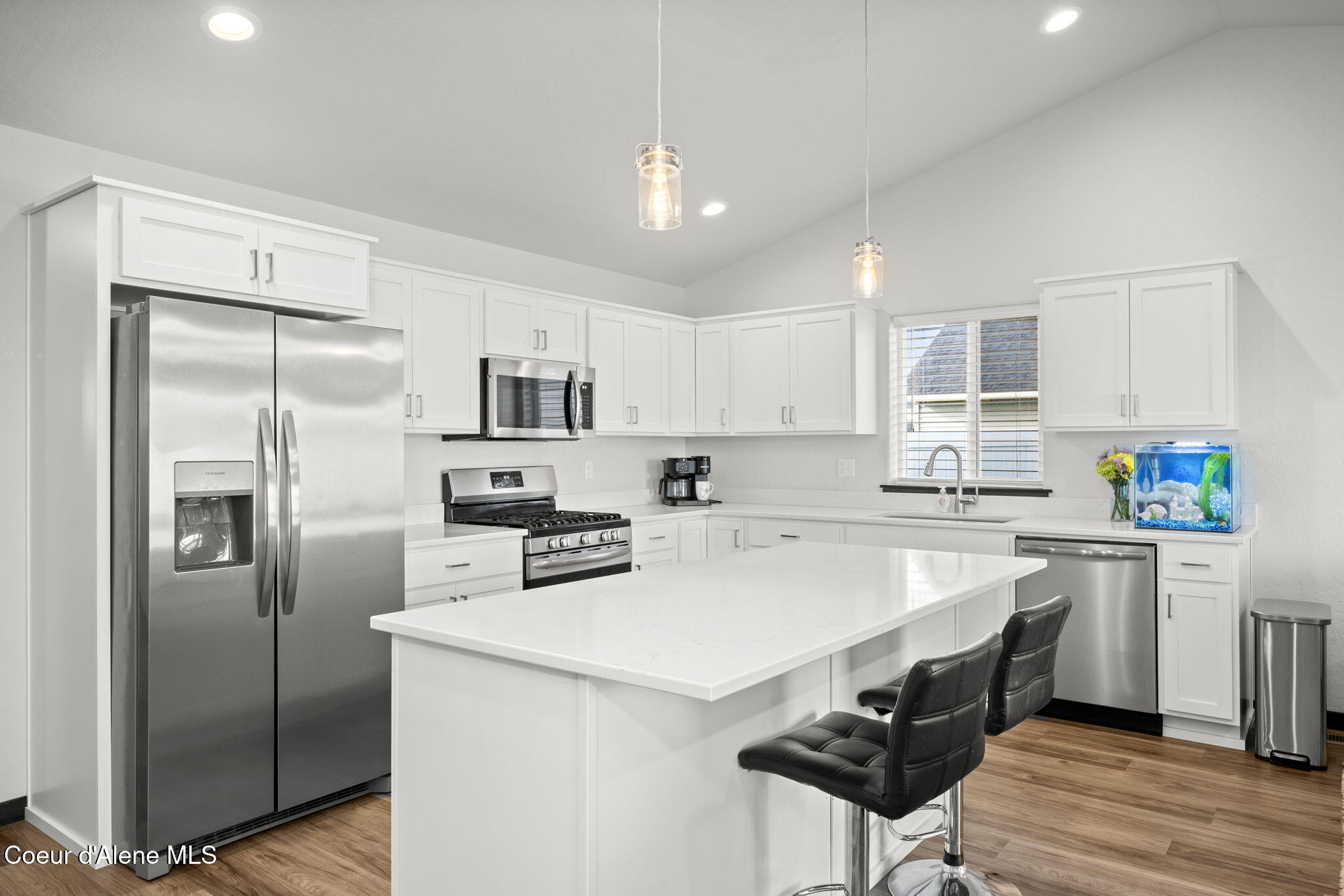 Rathdrum, Idaho, 83858, United States, 4 Bedrooms Bedrooms, ,2 BathroomsBathrooms,Residential,For Sale,1996490