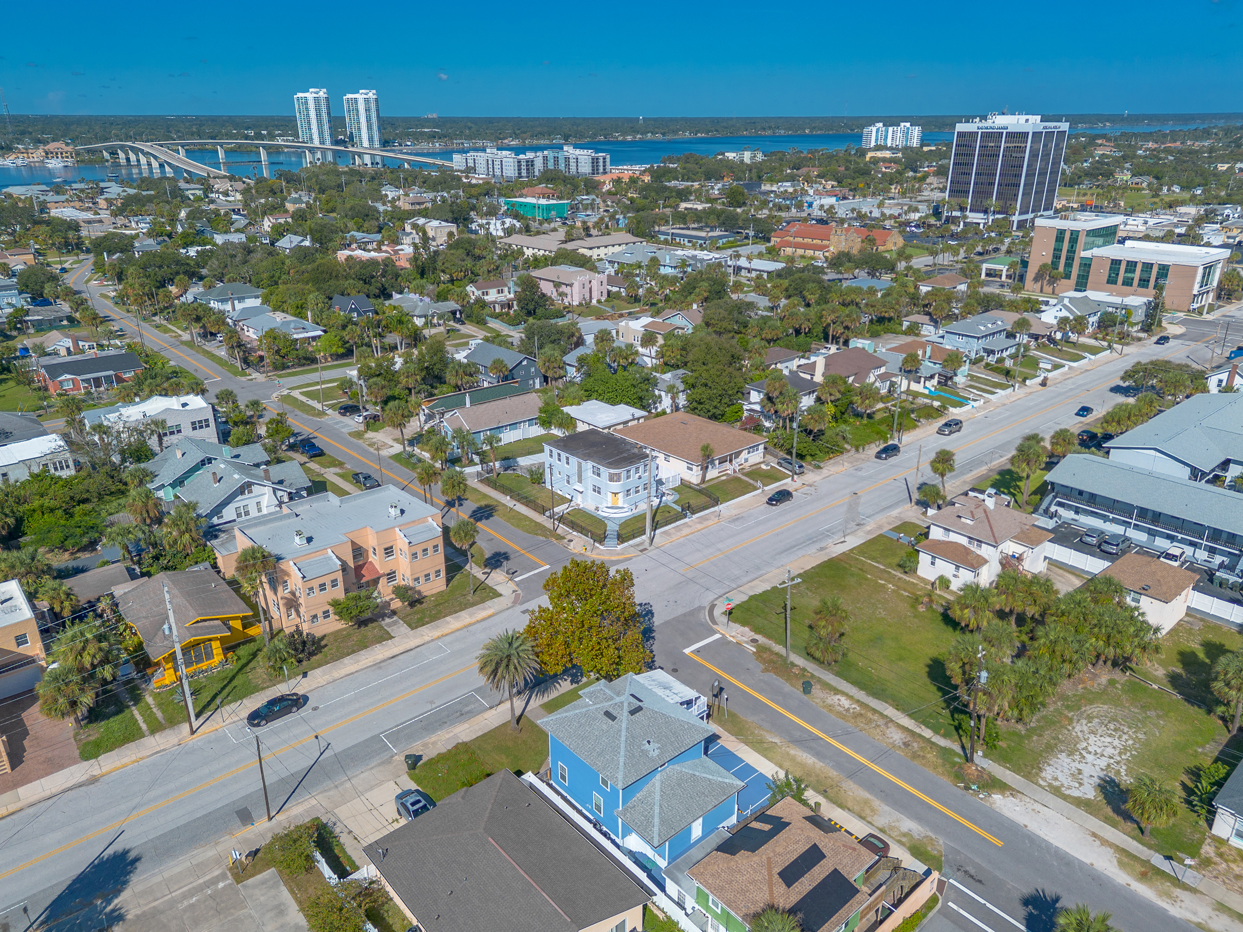 Daytona Beach, Florida, 32118, United States, 5 Bedrooms Bedrooms, ,3 BathroomsBathrooms,Residential,For Sale,1982545
