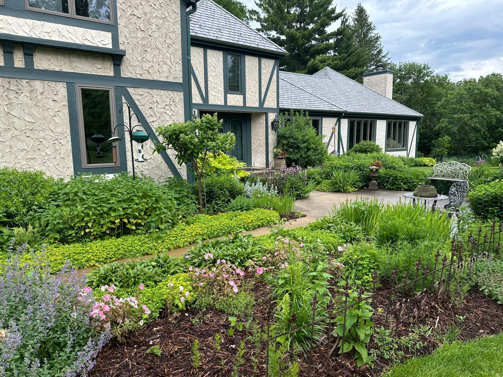 Rochester Twp, Minnesota, 55902, United States, 5 Bedrooms Bedrooms, ,2 BathroomsBathrooms,Residential,For Sale,1838930