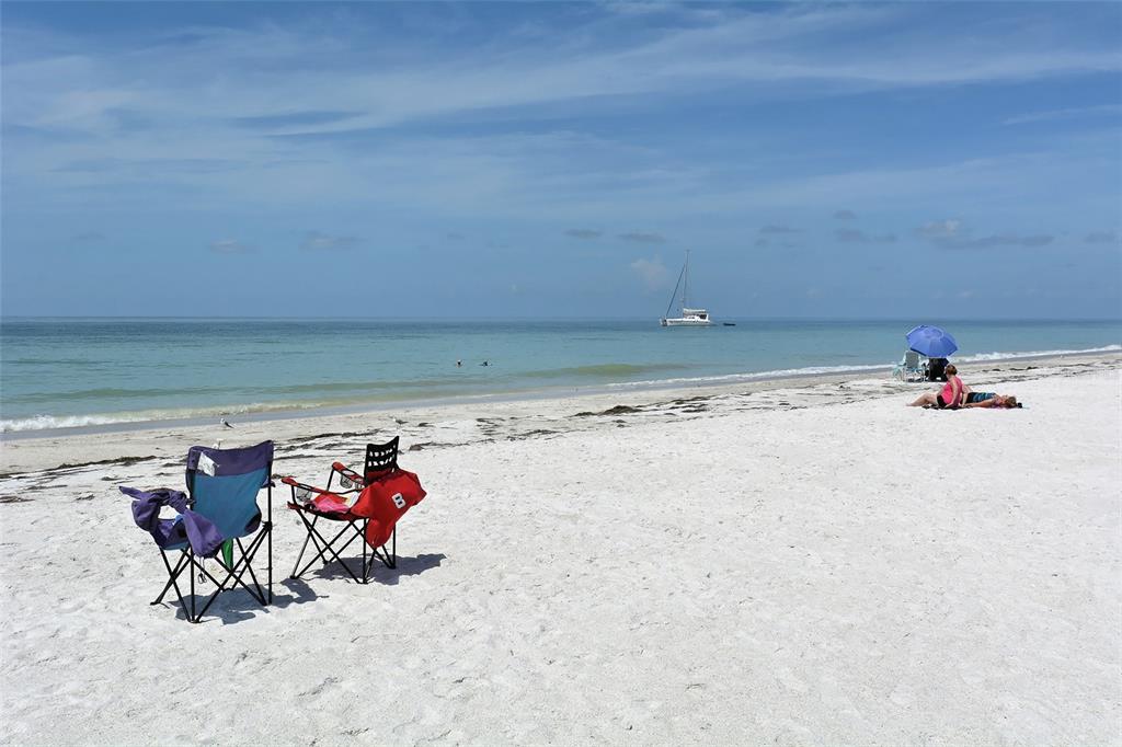 Bradenton, Florida, 34210, United States, 2 Bedrooms Bedrooms, ,3 BathroomsBathrooms,Residential,For Sale,1793424