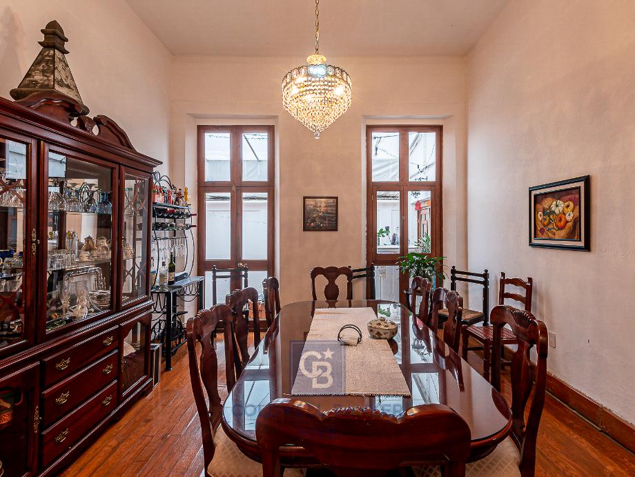Chihuahua, Cuauhtémoc, Ciudad de México, 06700, Mexico, 5 Bedrooms Bedrooms, ,4 BathroomsBathrooms,Residential,For Sale,Chihuahua,1571530
