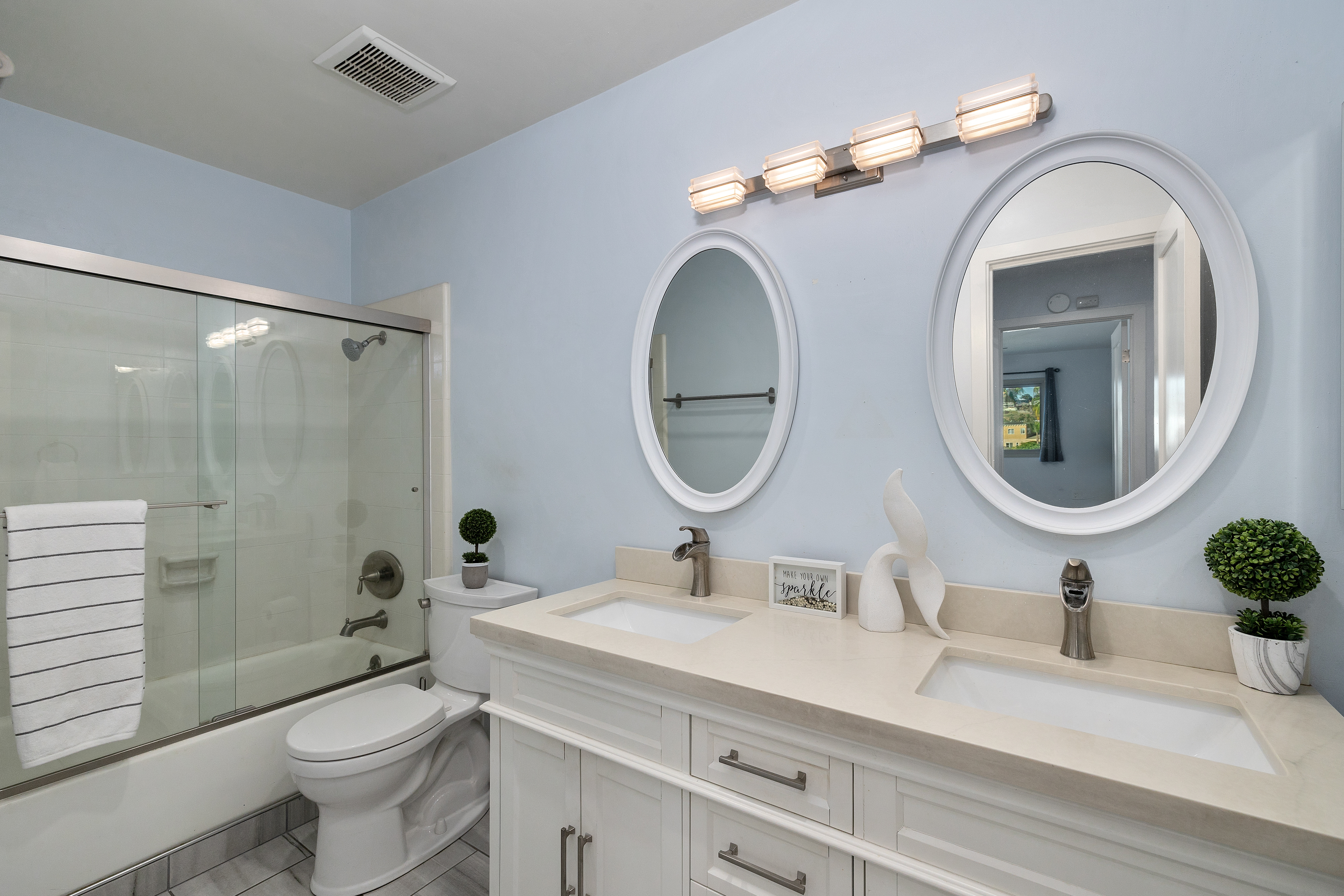  4444 West Point Loma Boulevard 28, San Diego, CA 92107 - 物件實景