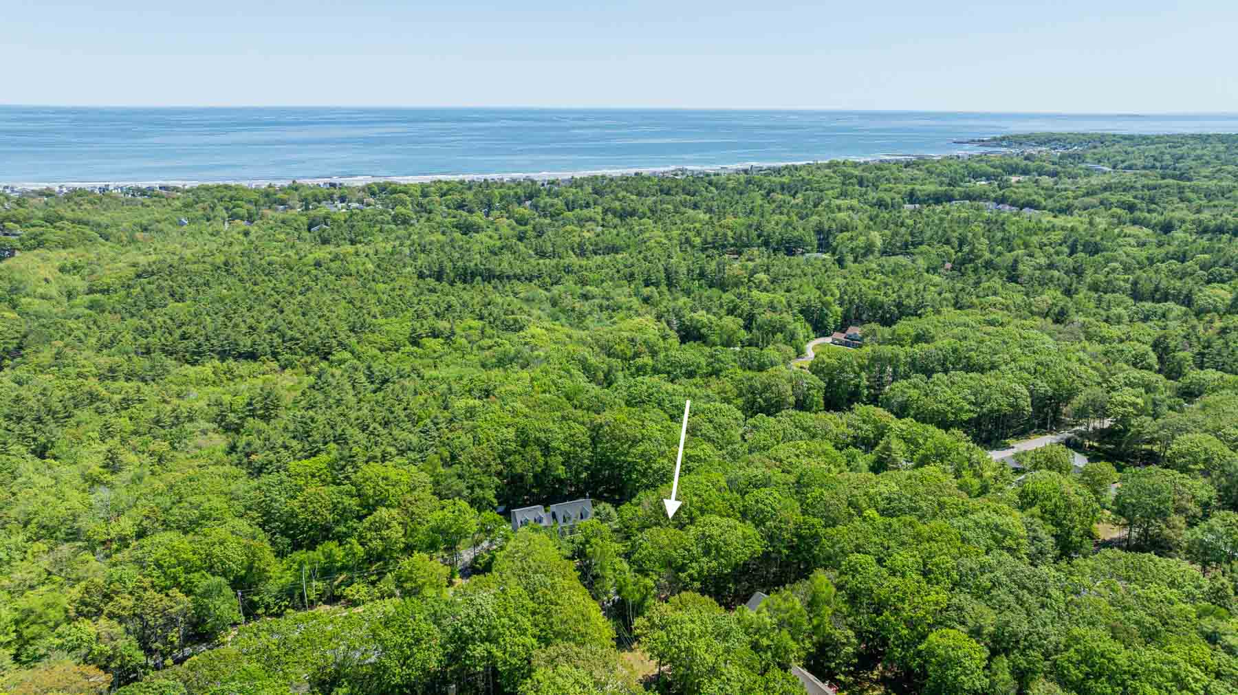 York, Maine, 03909, United States, 3 Bedrooms Bedrooms, ,1 BathroomBathrooms,Residential,For Sale,1965511